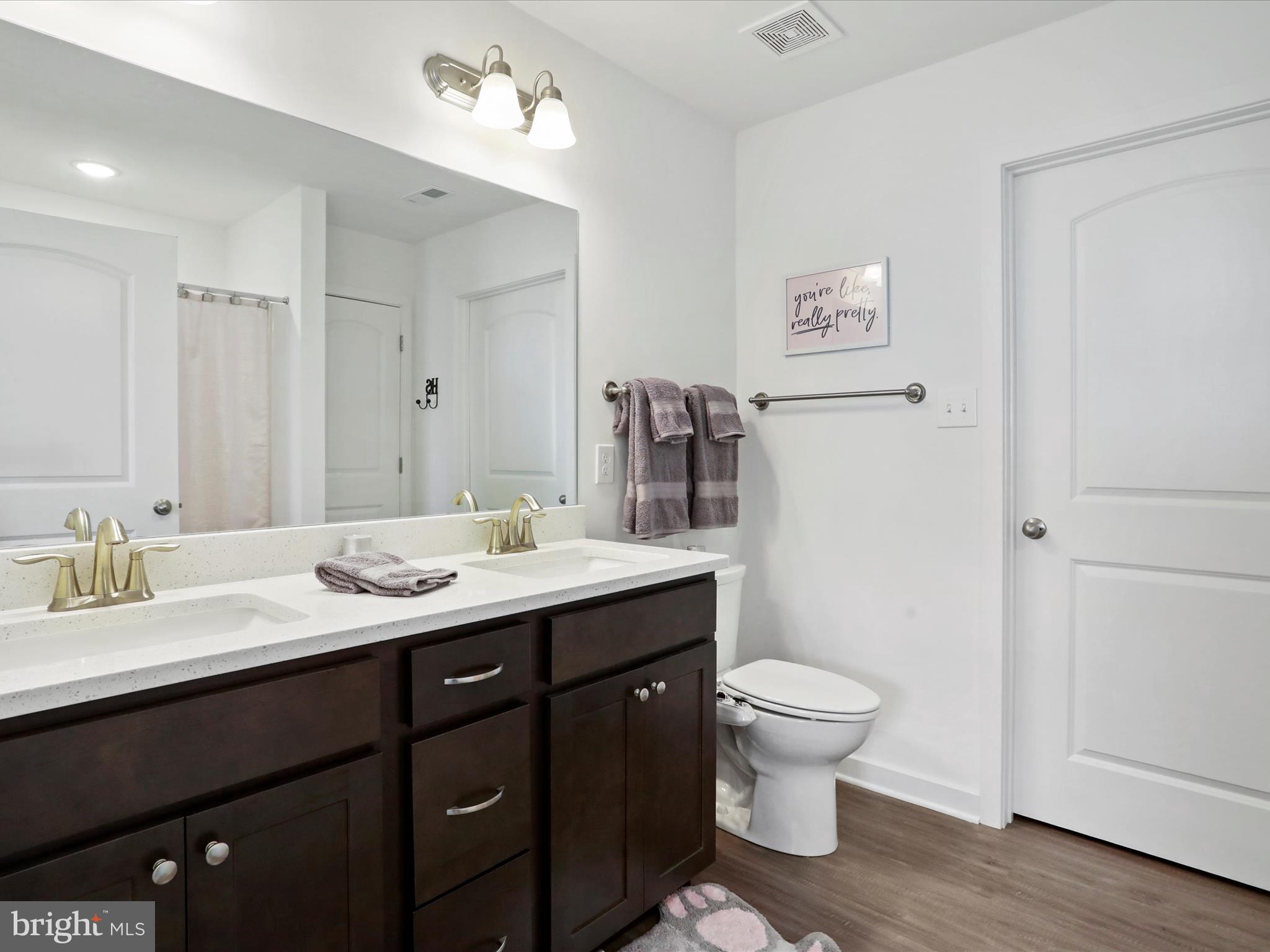 CARDINAL POINTE - Residential