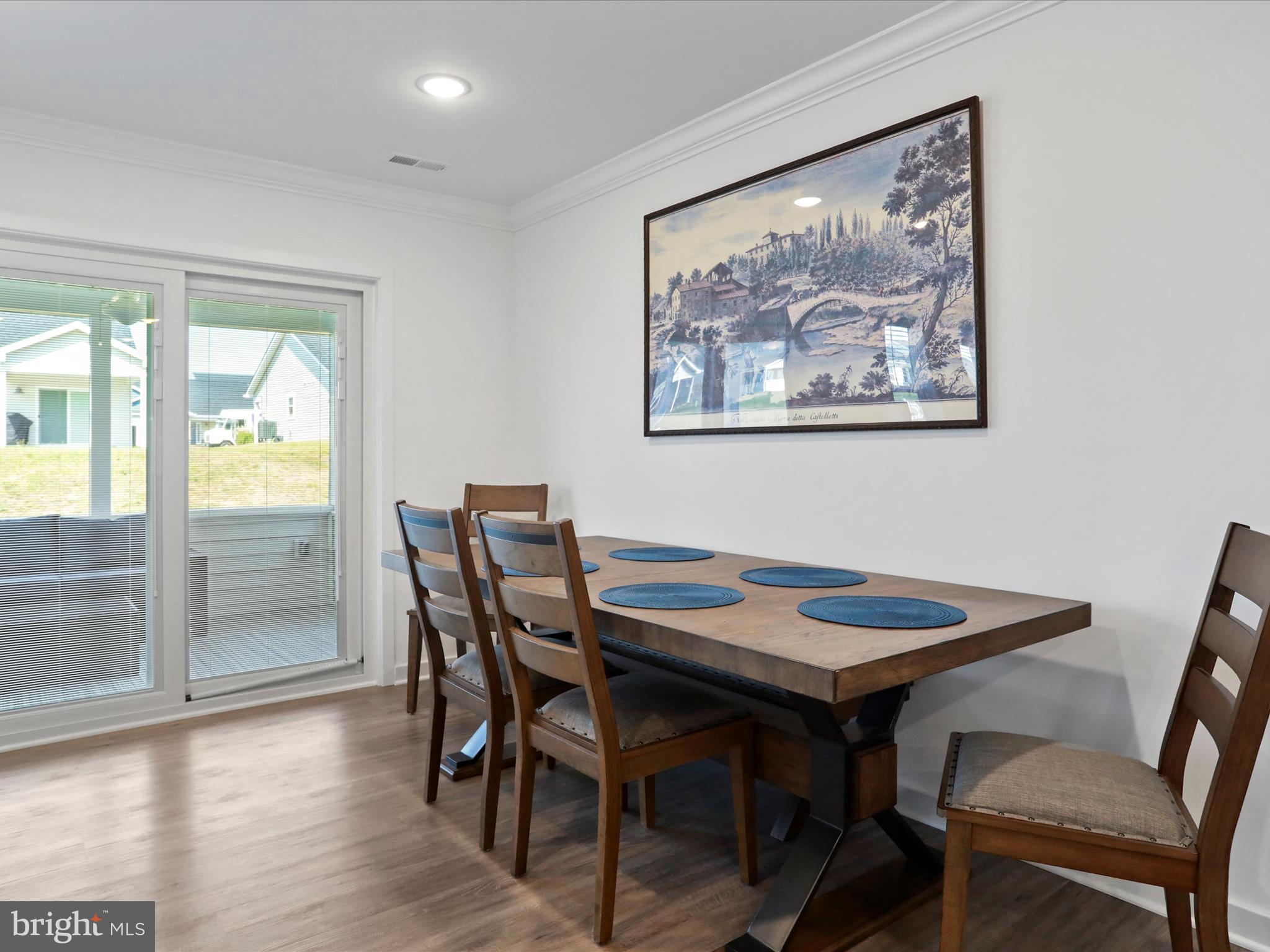 CARDINAL POINTE - Residential