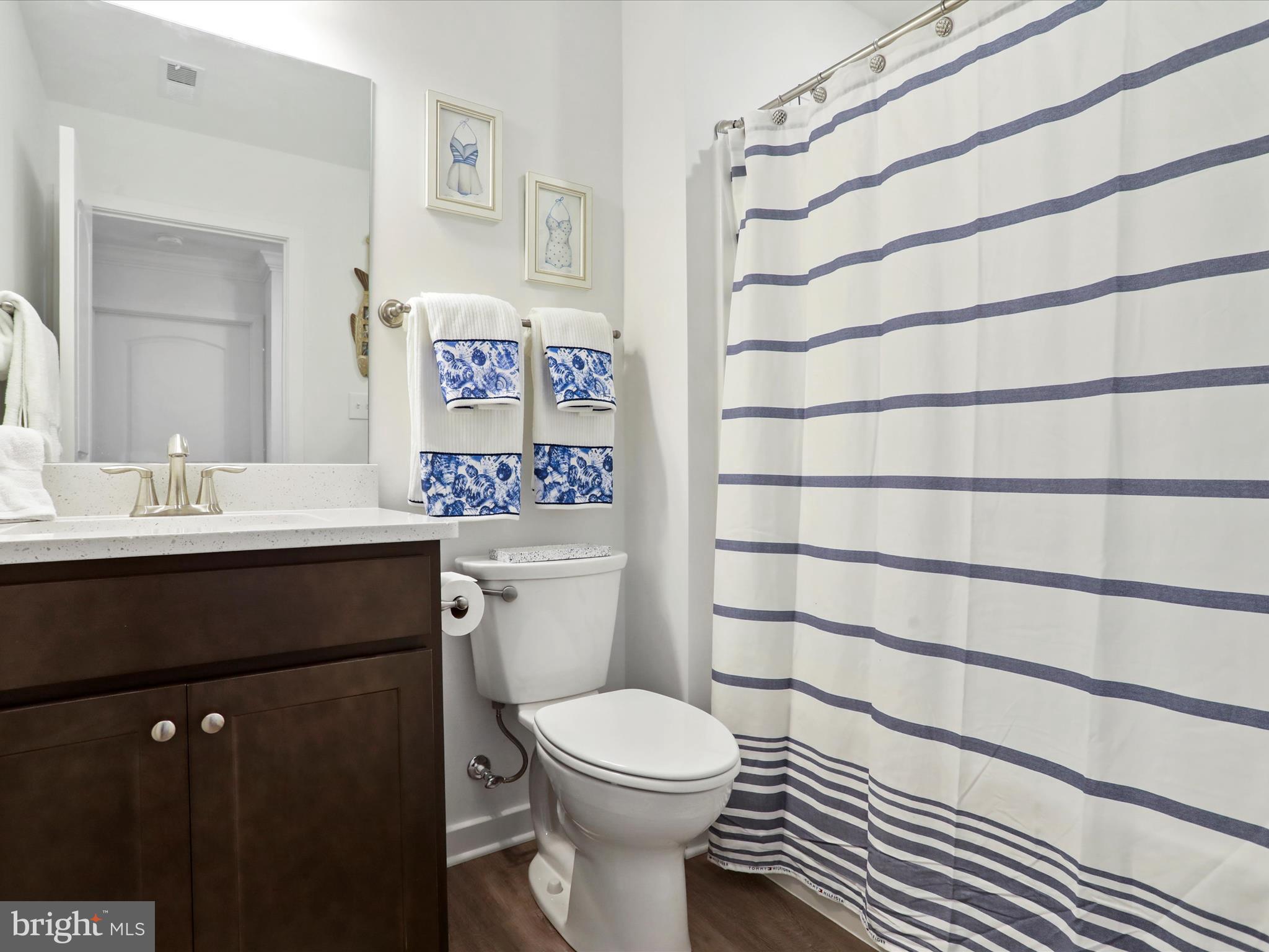 CARDINAL POINTE - Residential