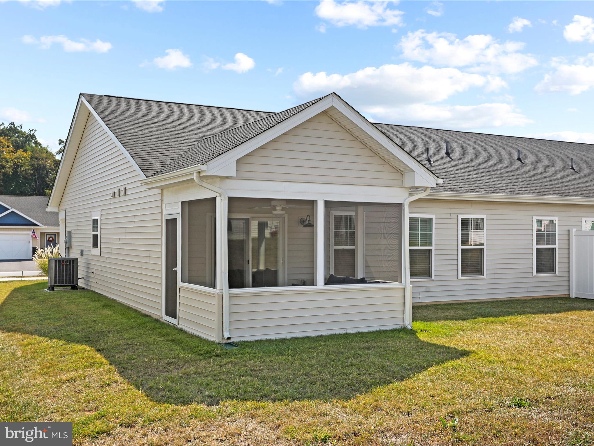 CARDINAL POINTE - Residential