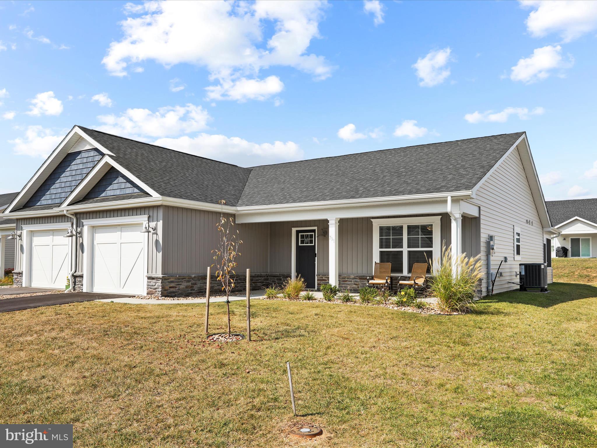 CARDINAL POINTE - Residential