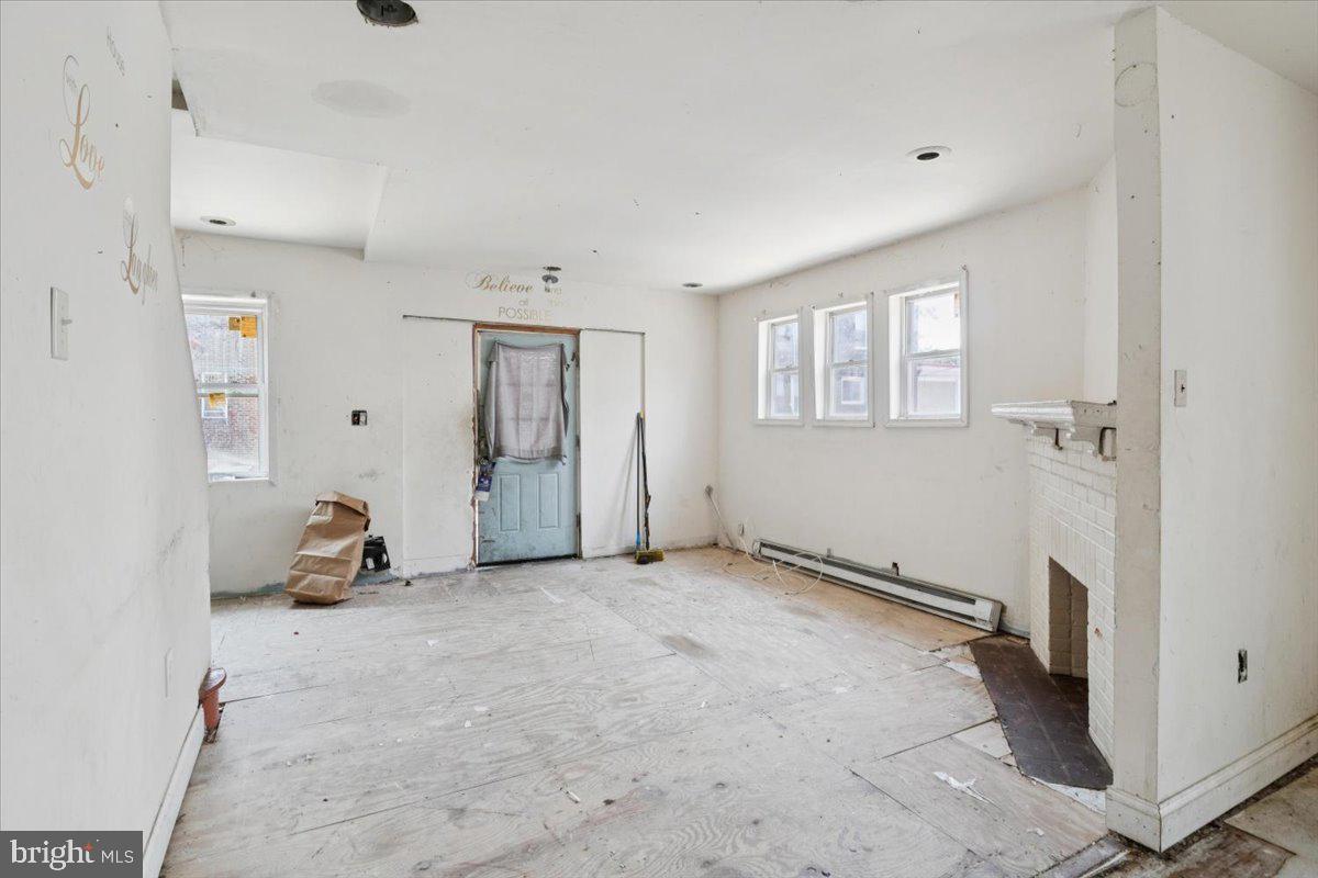 WEST PHILADELPHIA - Residential