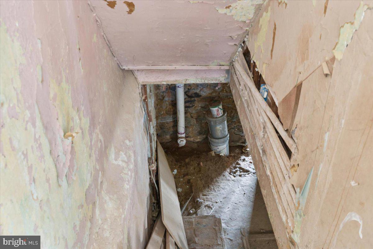 WEST PHILADELPHIA - Residential