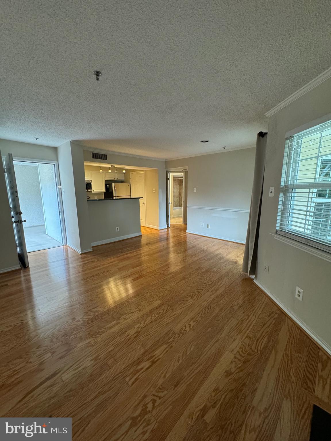 FOUNTAINS AT MCLEAN - Residential Lease