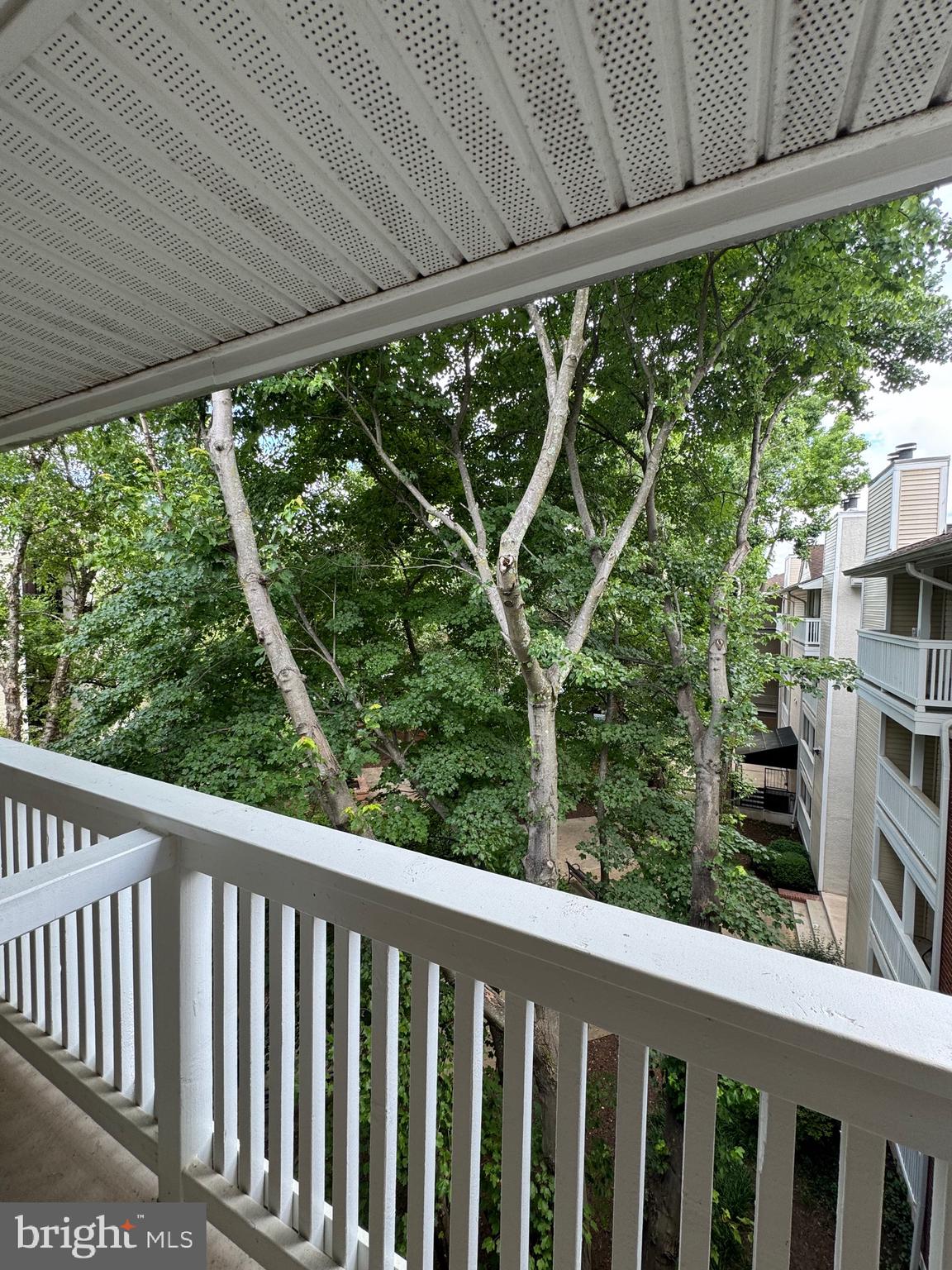 FOUNTAINS AT MCLEAN - Residential Lease