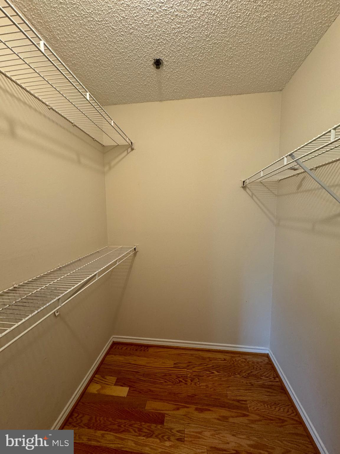 FOUNTAINS AT MCLEAN - Residential Lease