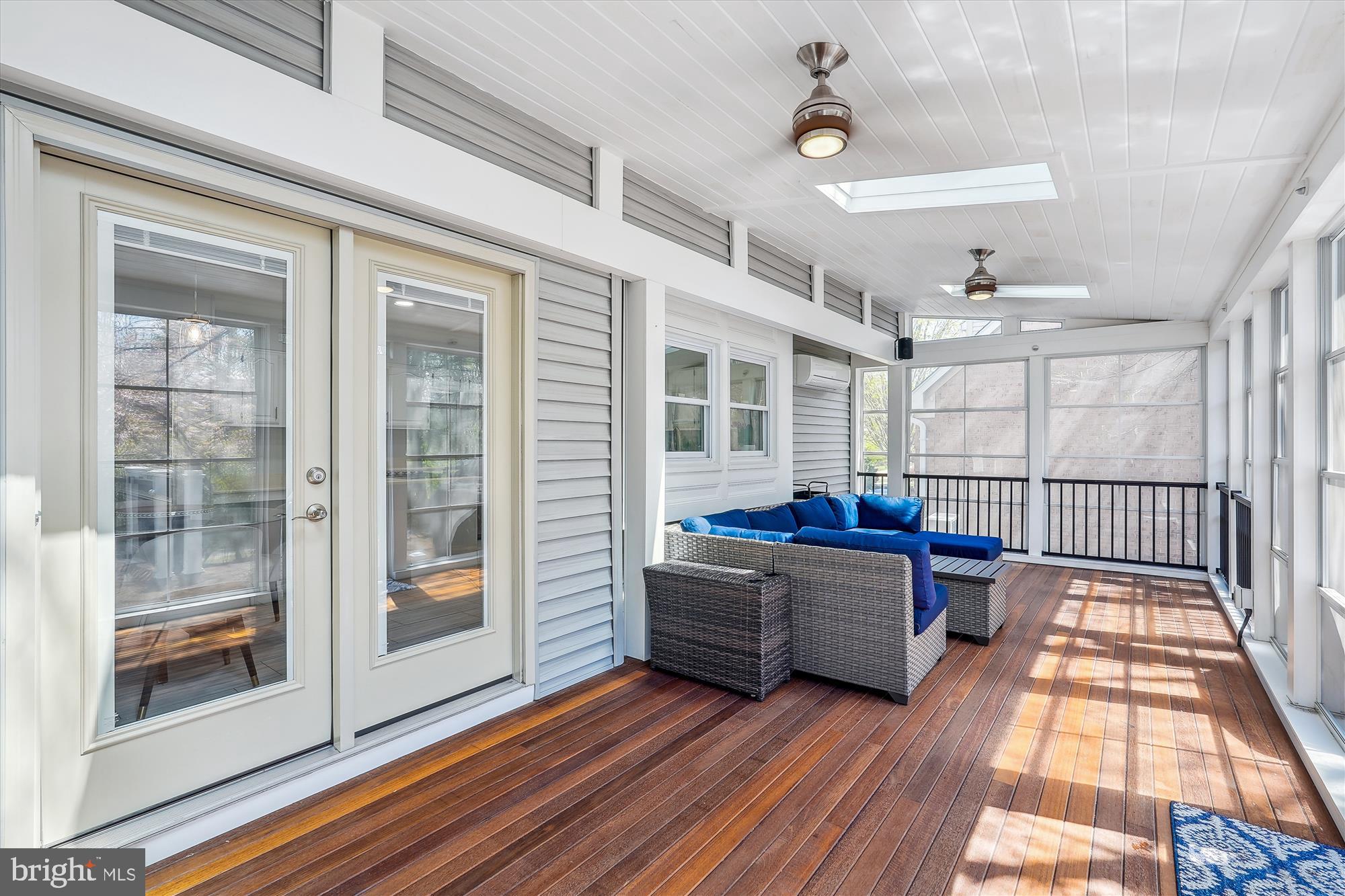 POLO FIELDS - Residential