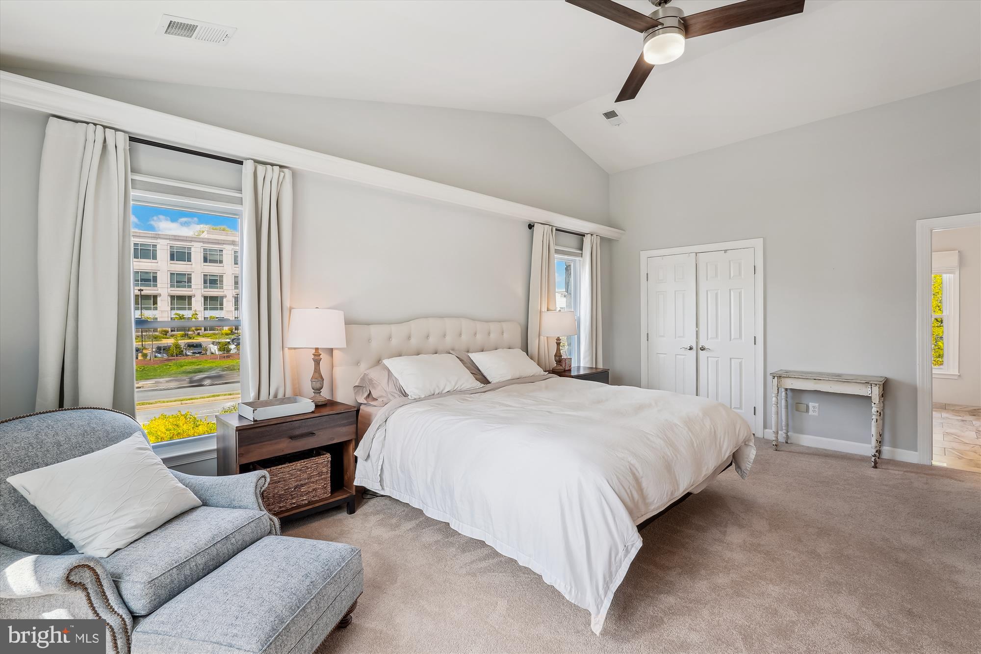 POLO FIELDS - Residential