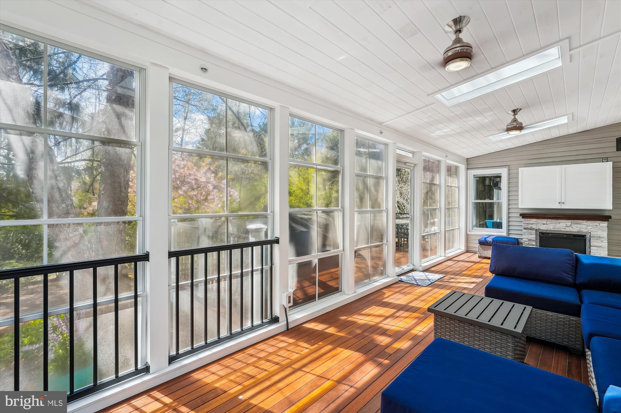 POLO FIELDS - Residential