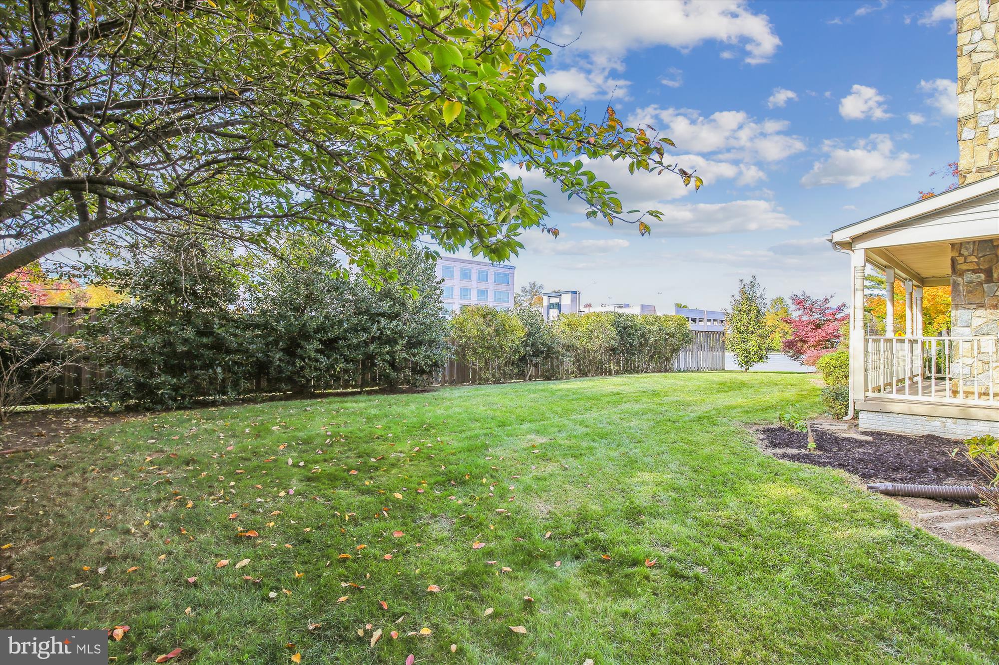 POLO FIELDS - Residential