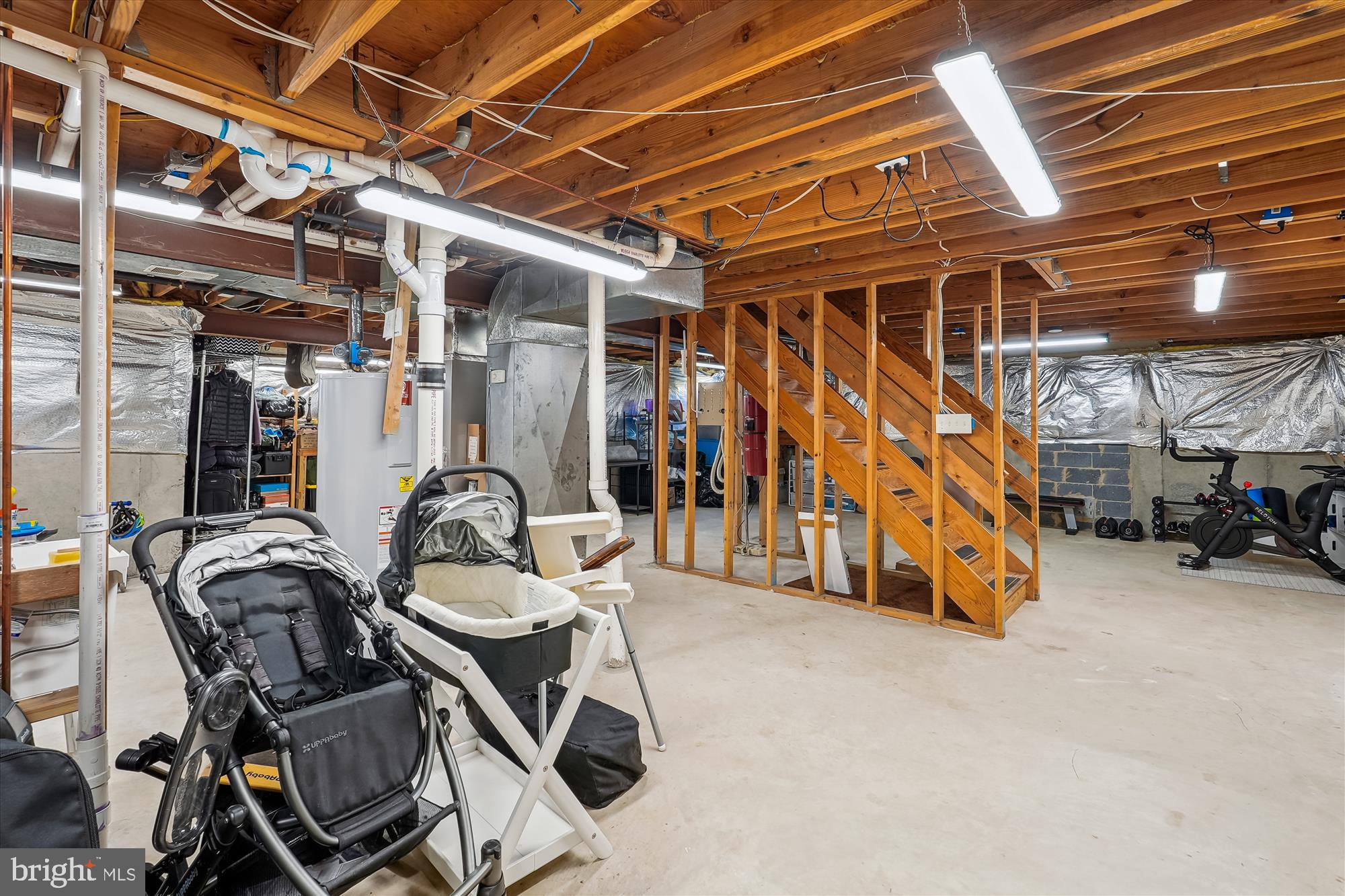 POLO FIELDS - Residential