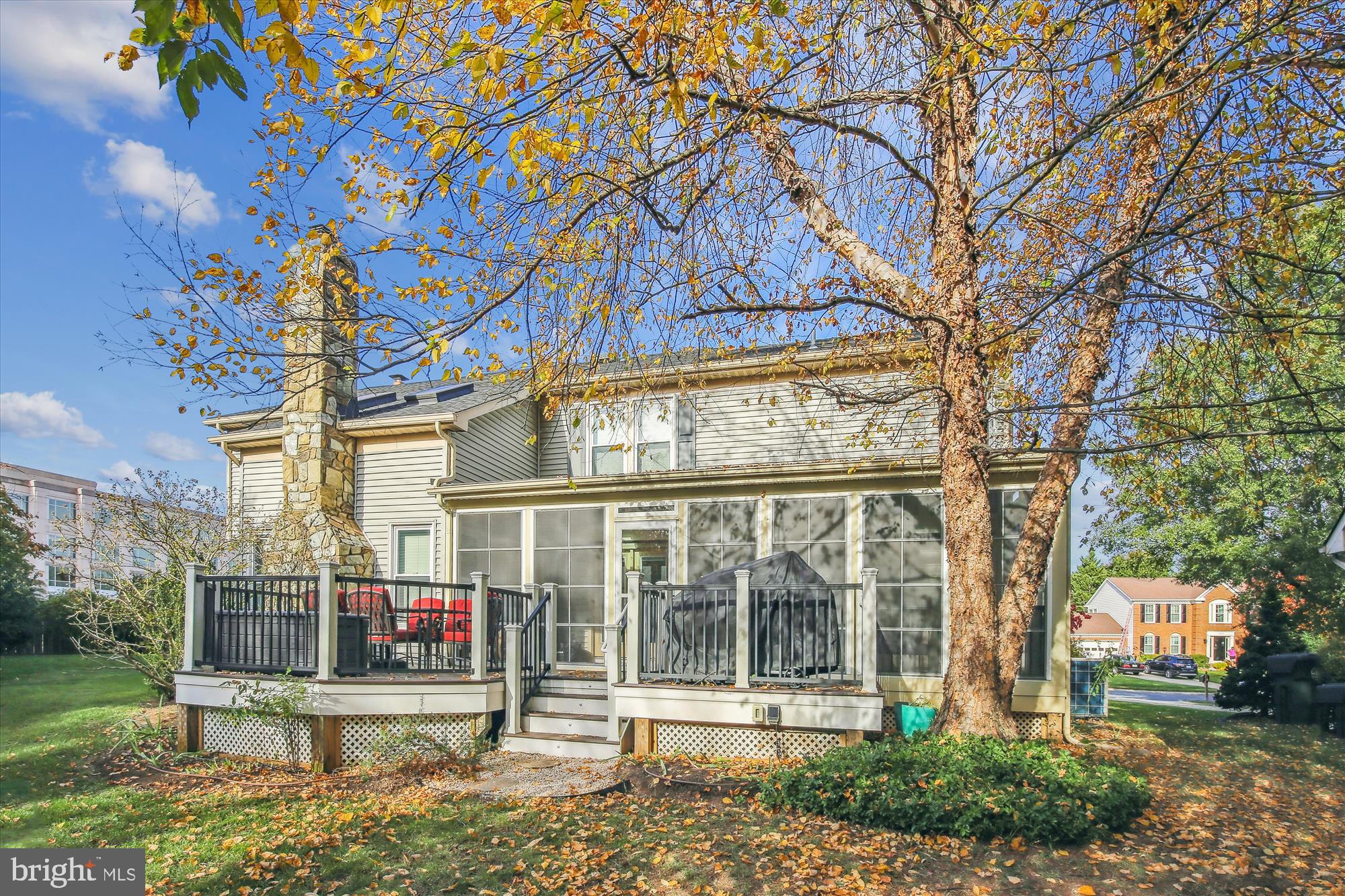 POLO FIELDS - Residential