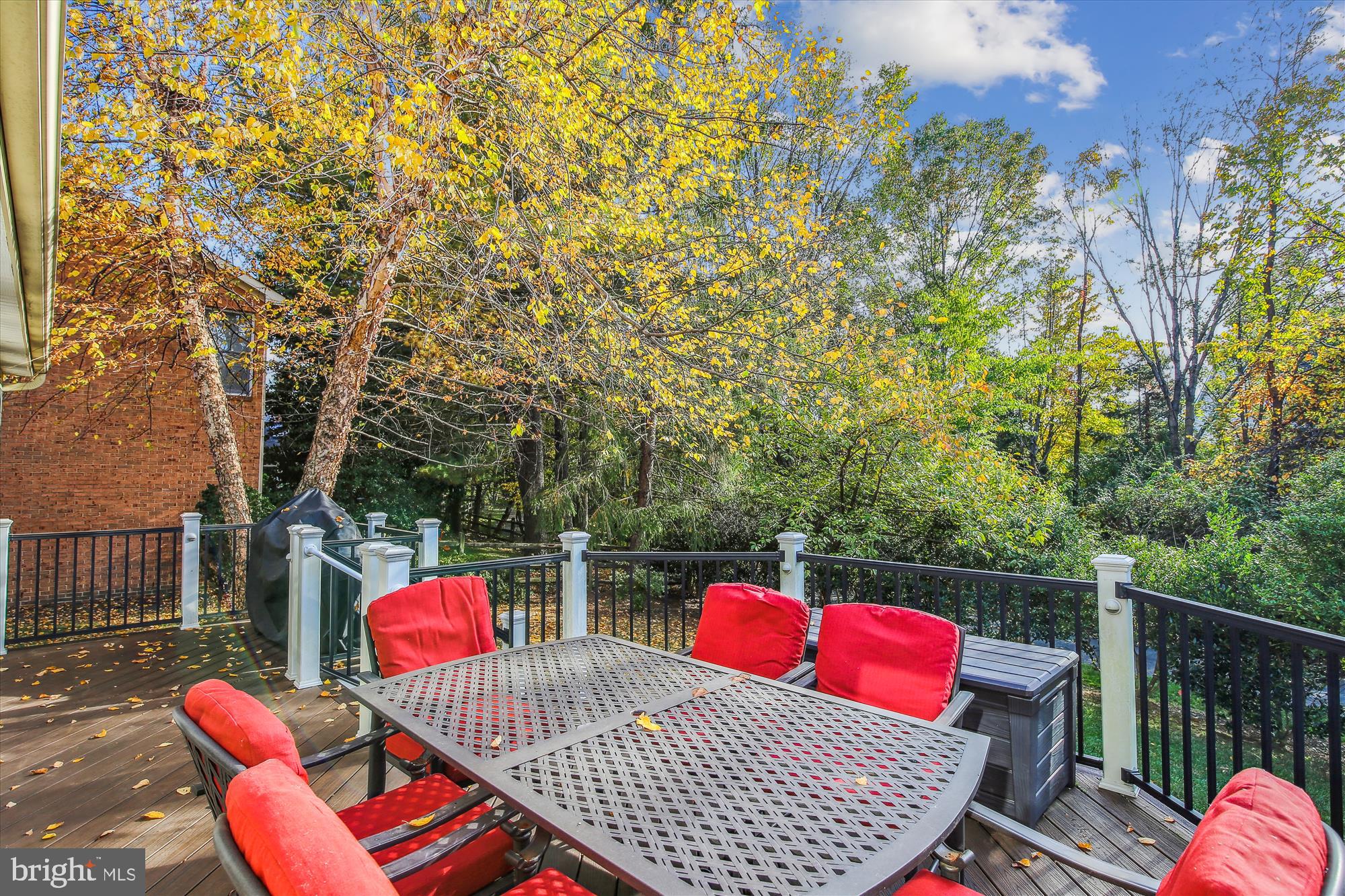 POLO FIELDS - Residential