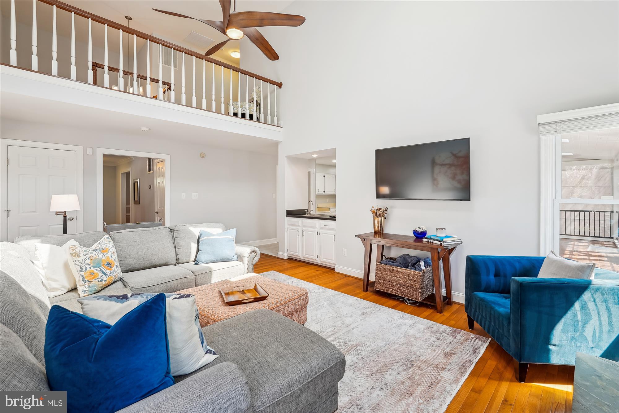 2200 MILBURN LANE