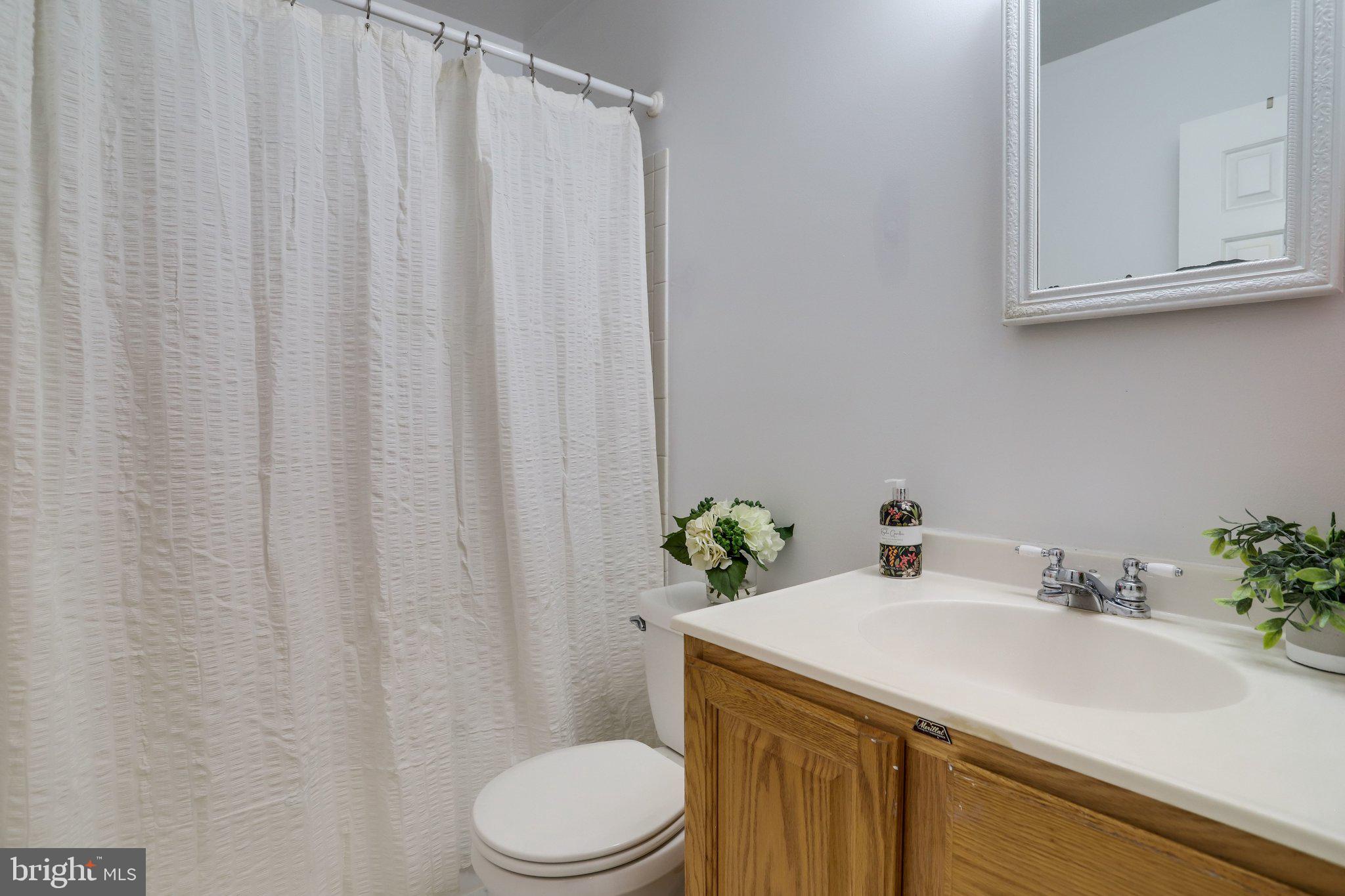 SEVEN OAKS - Residential