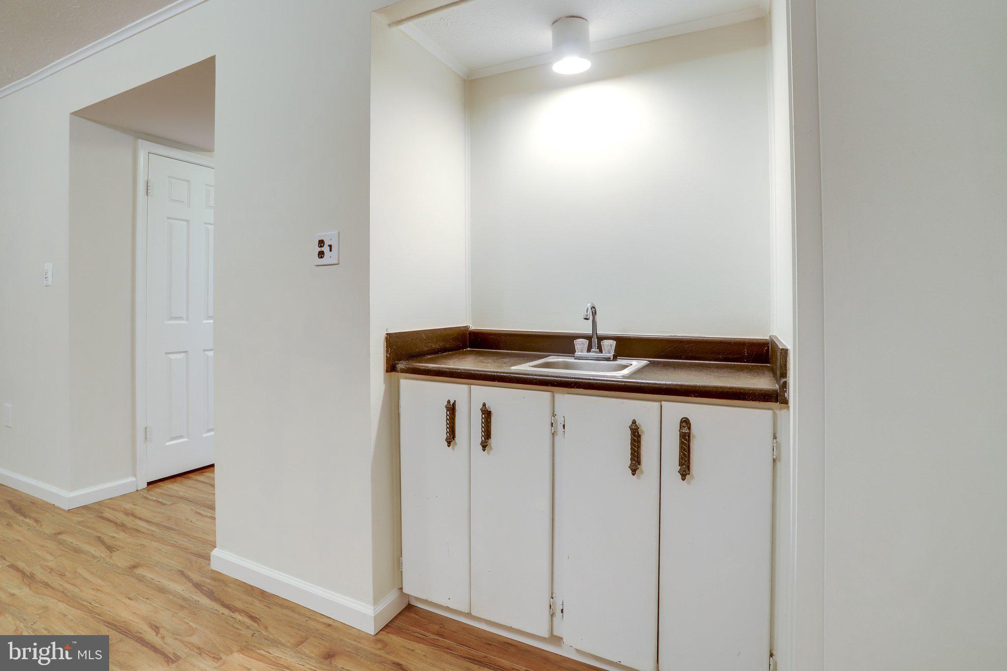 SEVEN OAKS - Residential