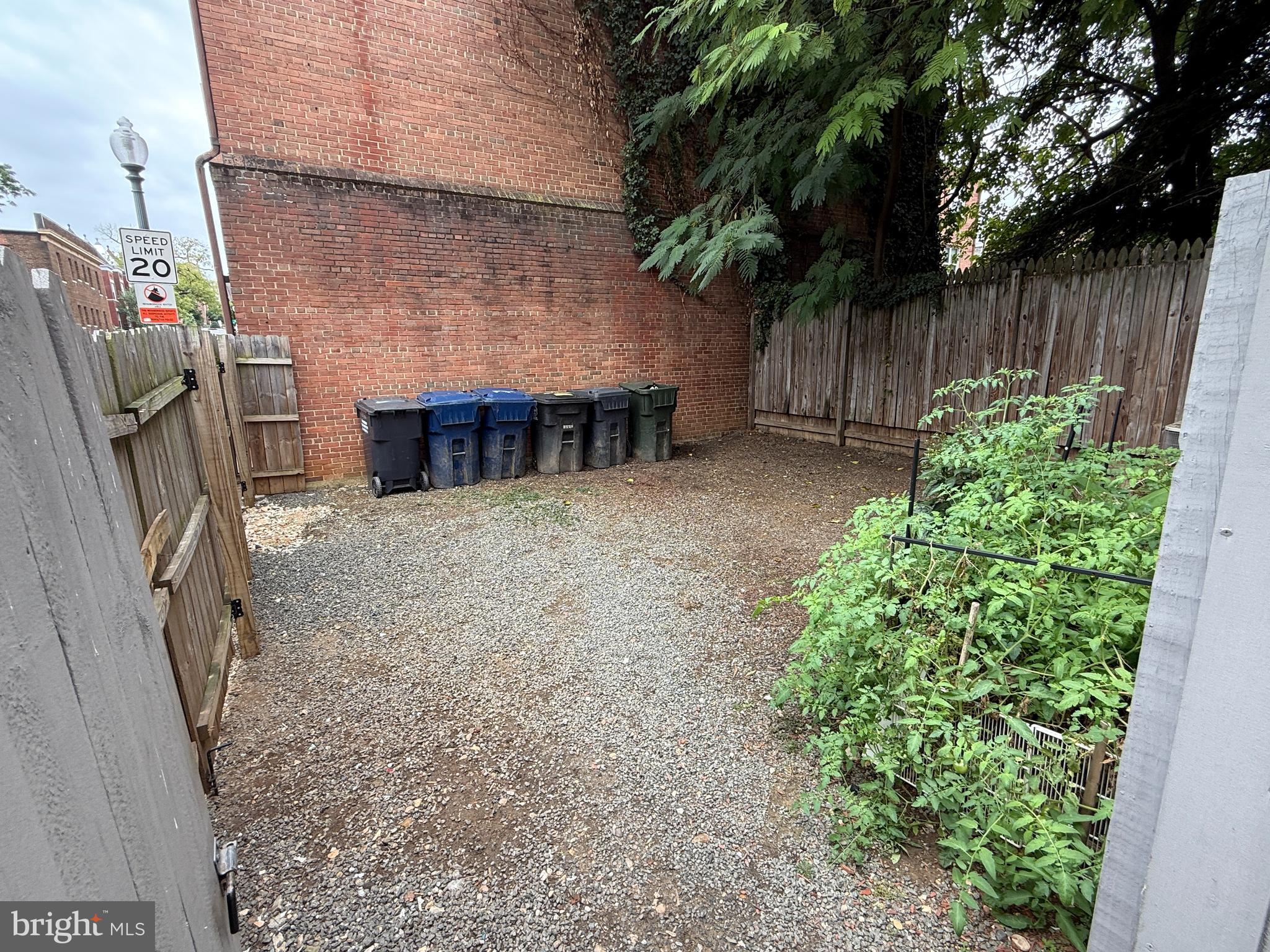 1500 OGDEN STREET NW