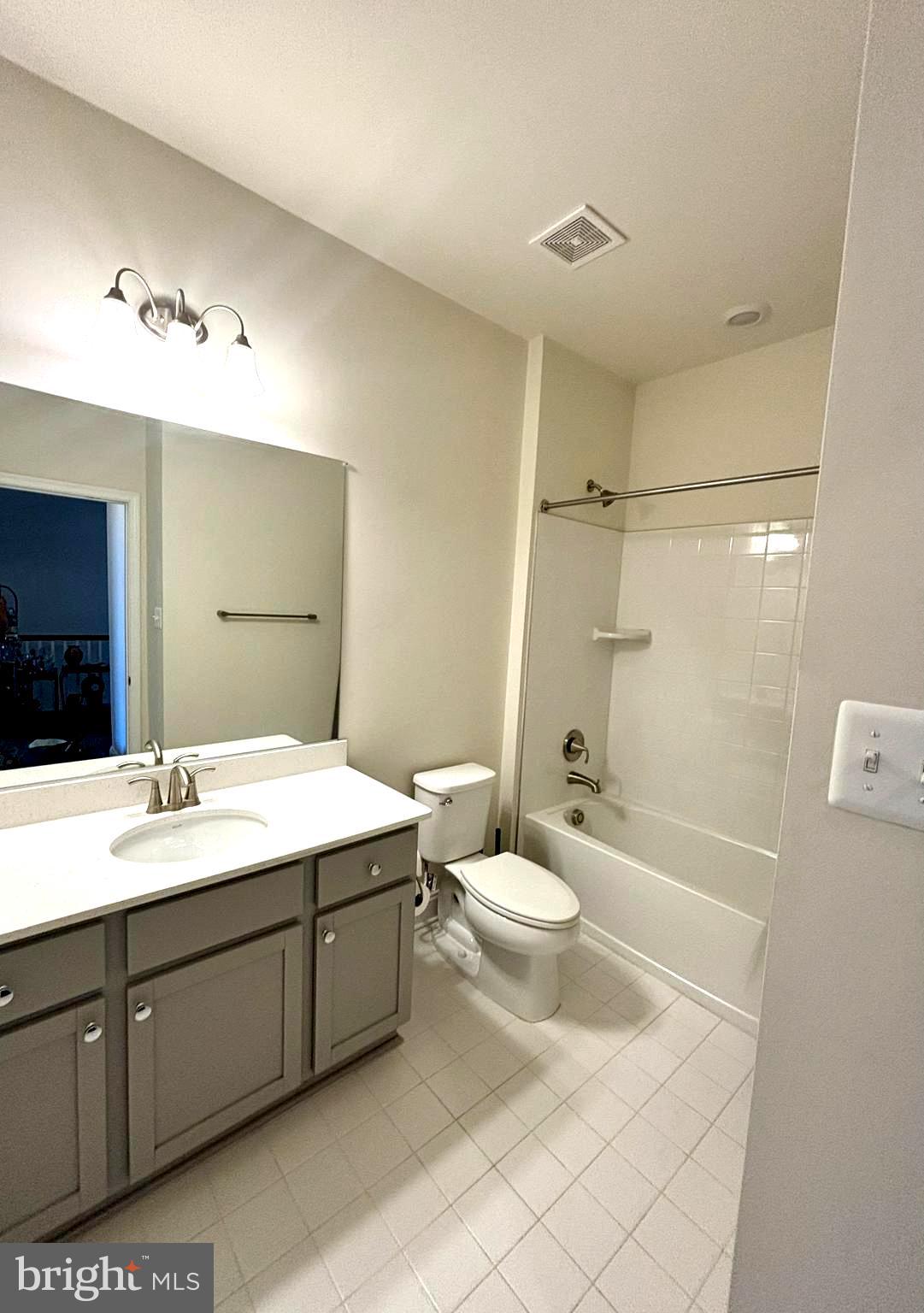 AMBER RIDGE - Residential