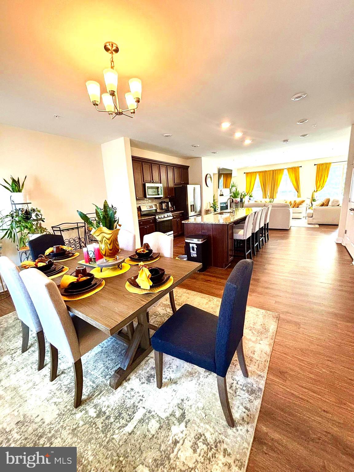 AMBER RIDGE - Residential