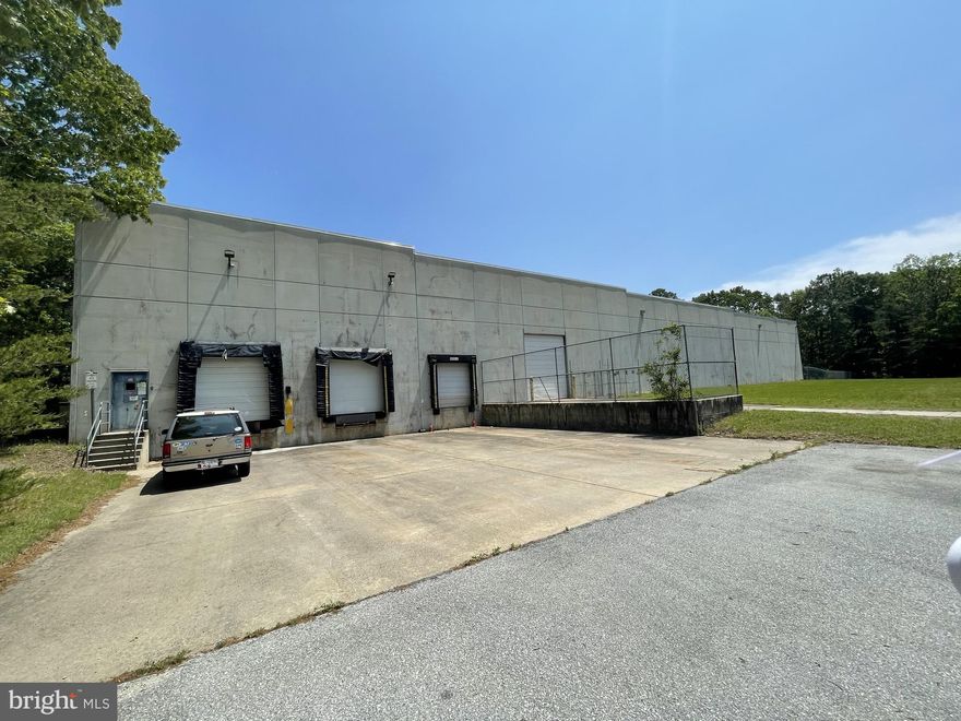 39,600 sq.ft manufacturing facility with 2 tenants.  Sold as an investment property. 
Northwood Industrial Park is located in an Enterprise Zone and features easy access to US Rt. 50 bypass and US Route 13.