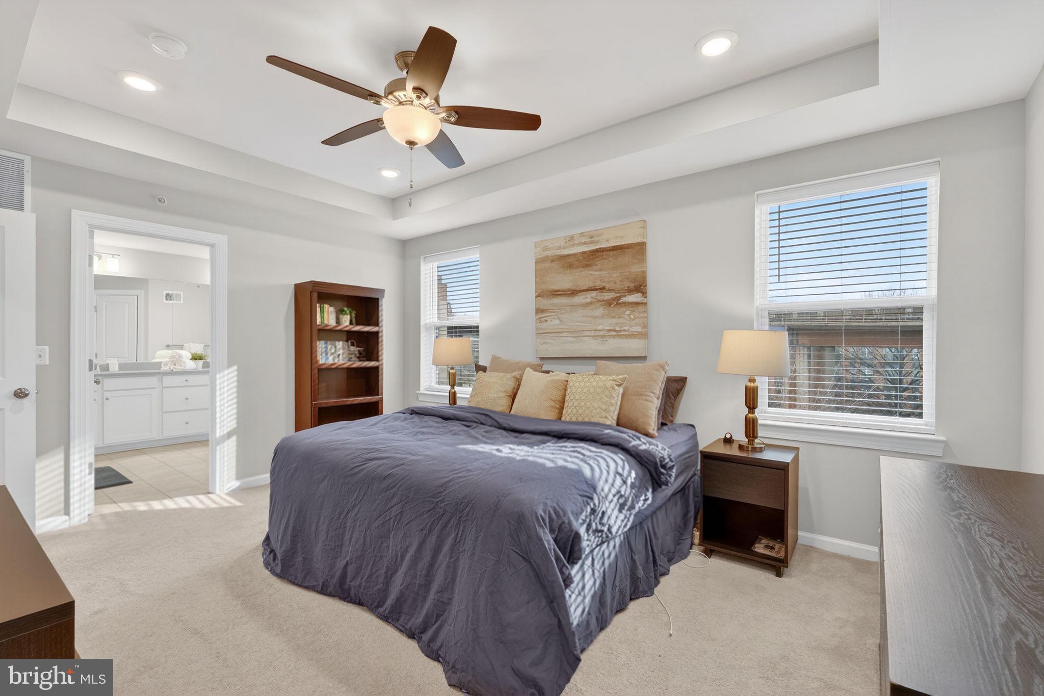 HUNTINGTON CROSSING - Residential