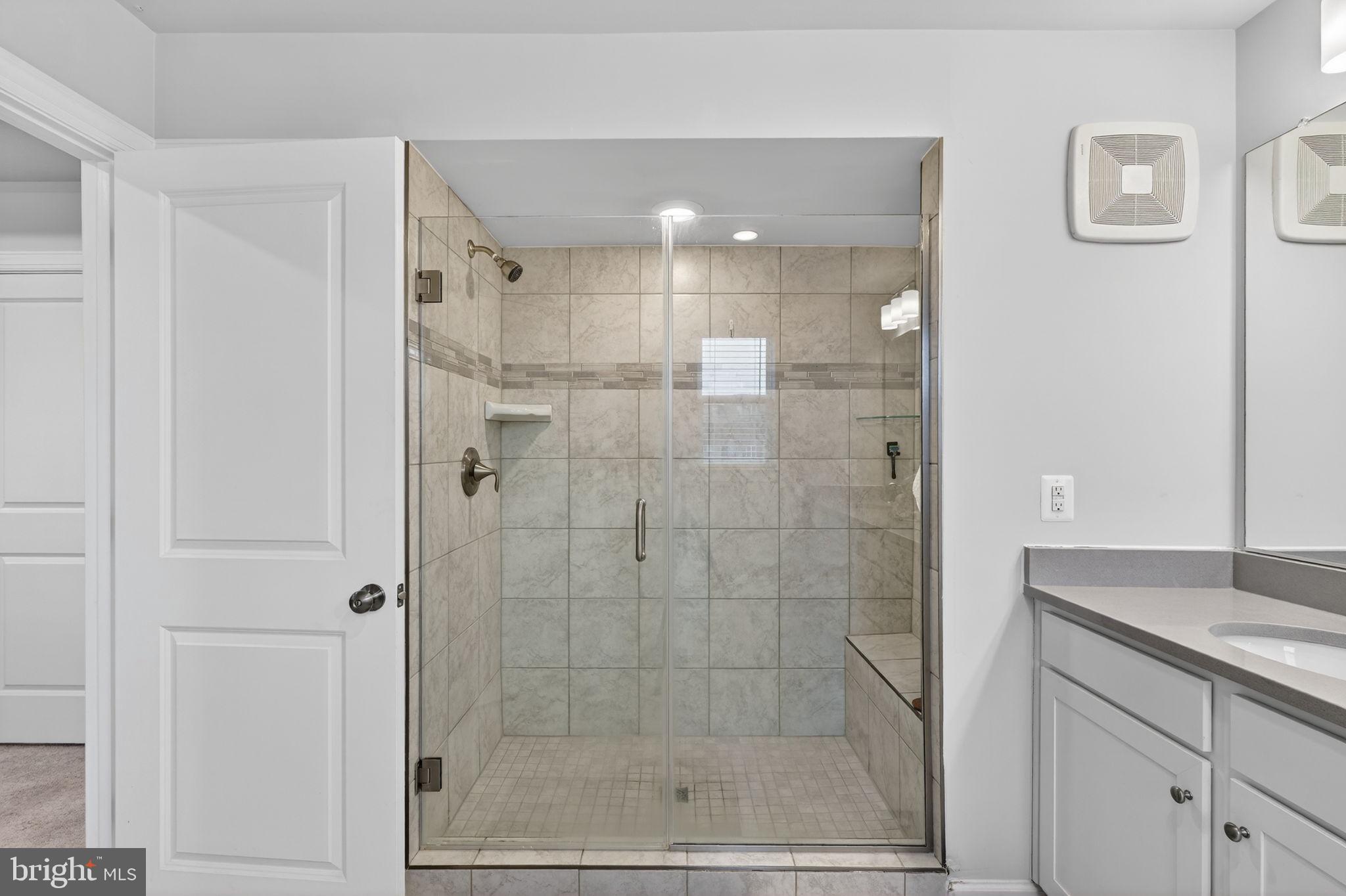 HUNTINGTON CROSSING - Residential