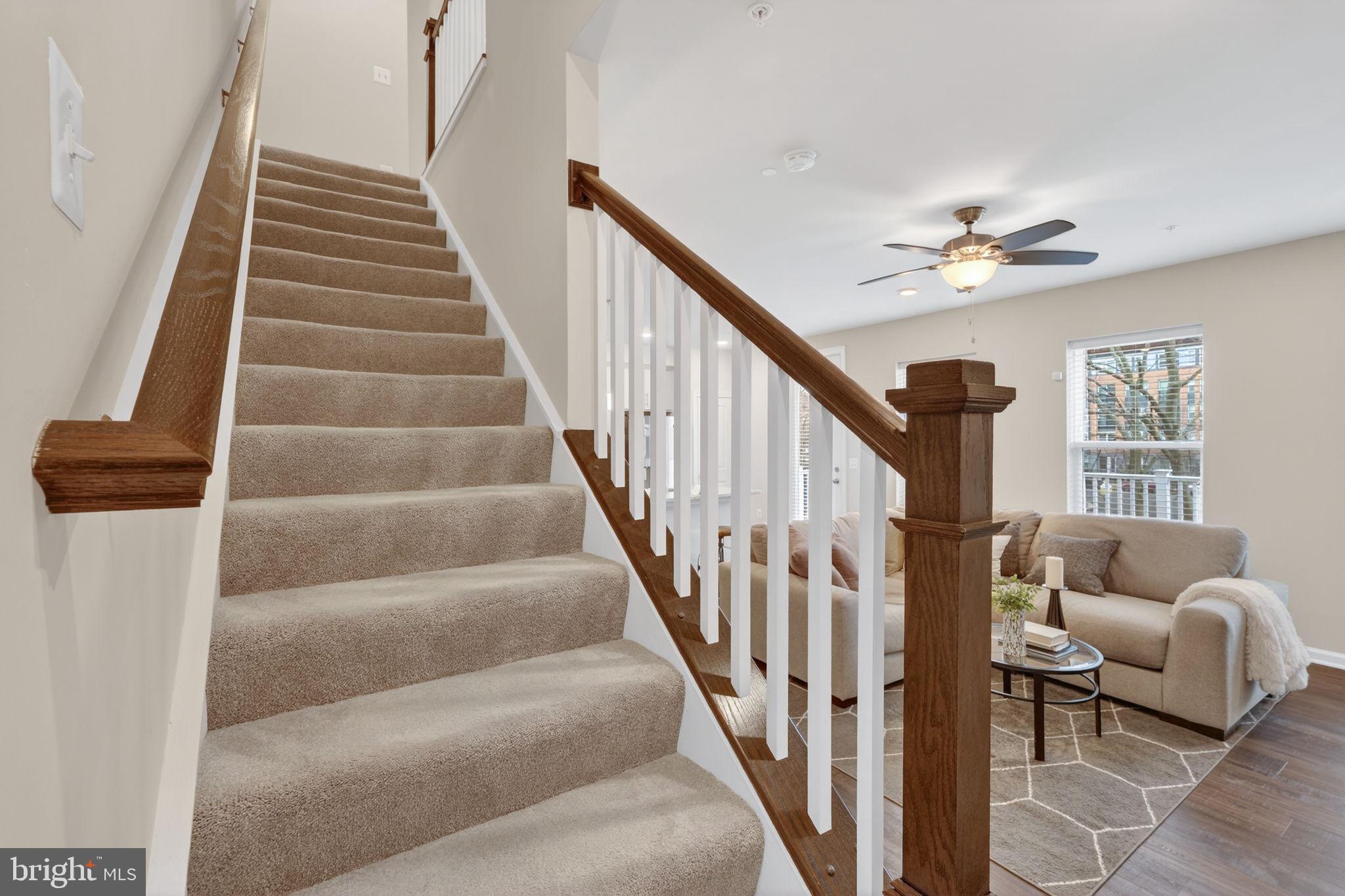 HUNTINGTON CROSSING - Residential