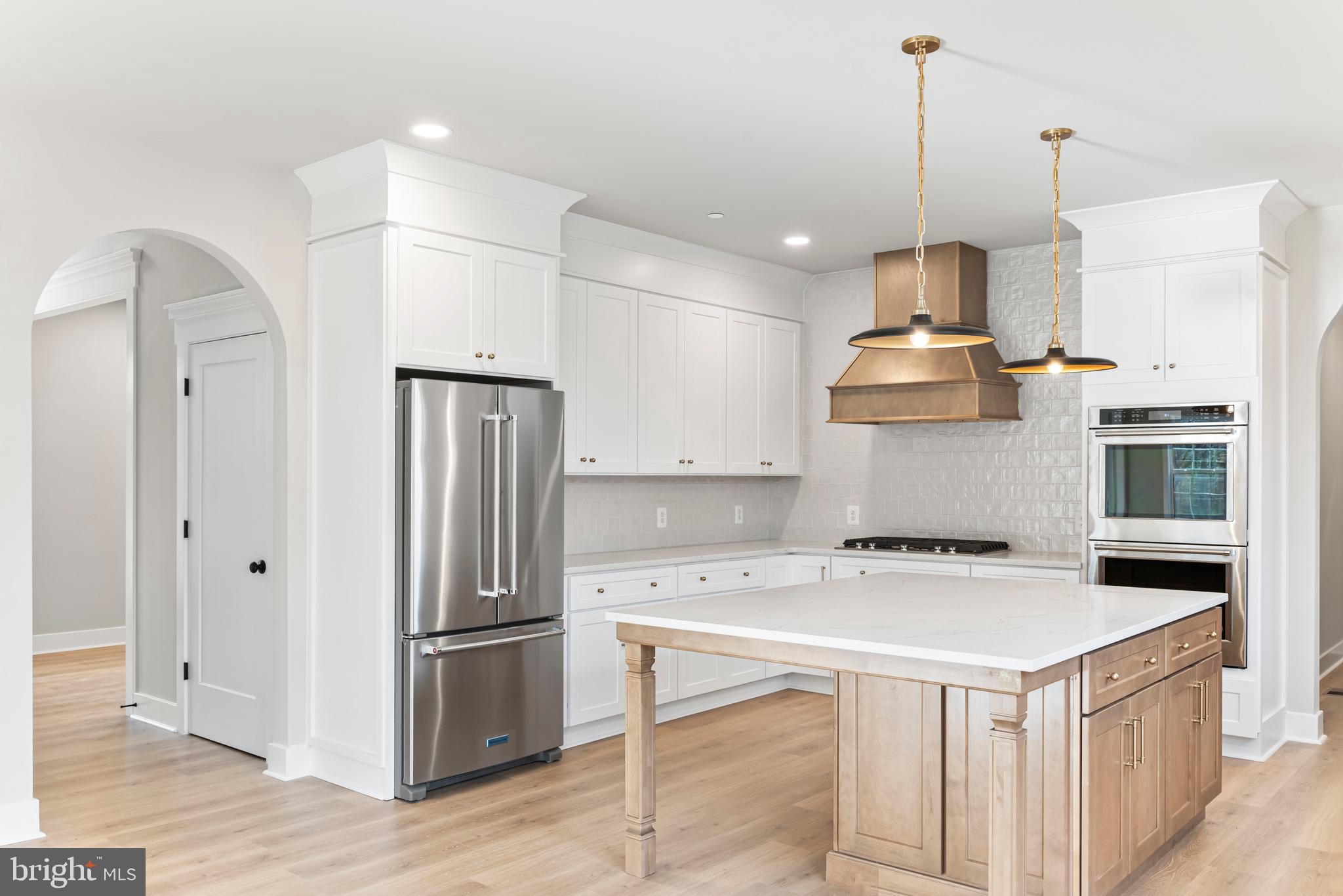 ANNESLEY BY THE BAY - Residential