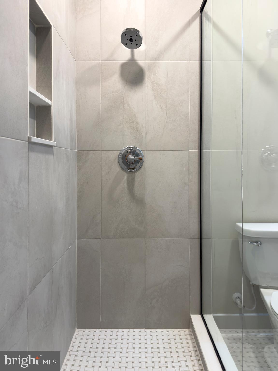 ANNESLEY BY THE BAY - Residential