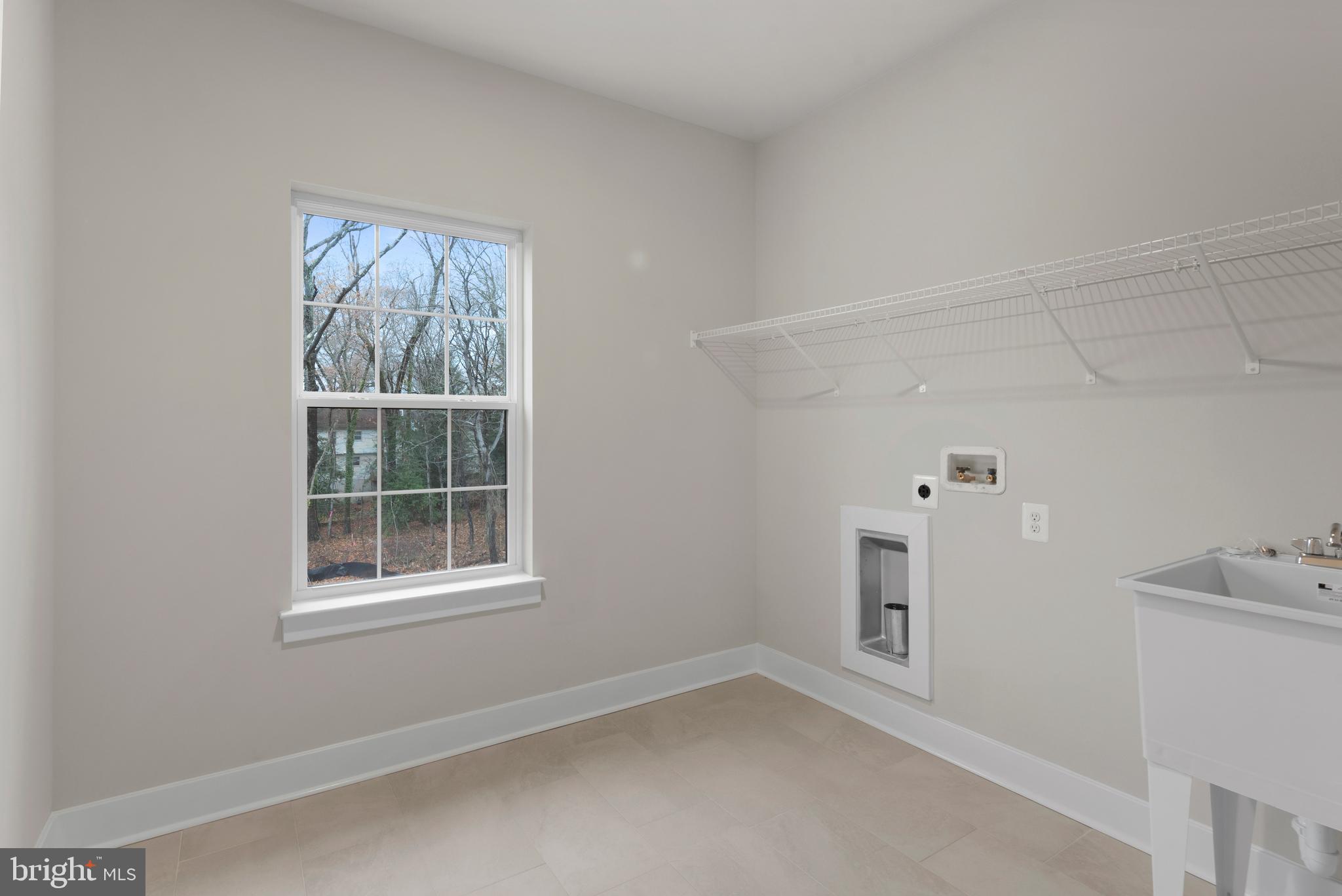 ANNESLEY BY THE BAY - Residential