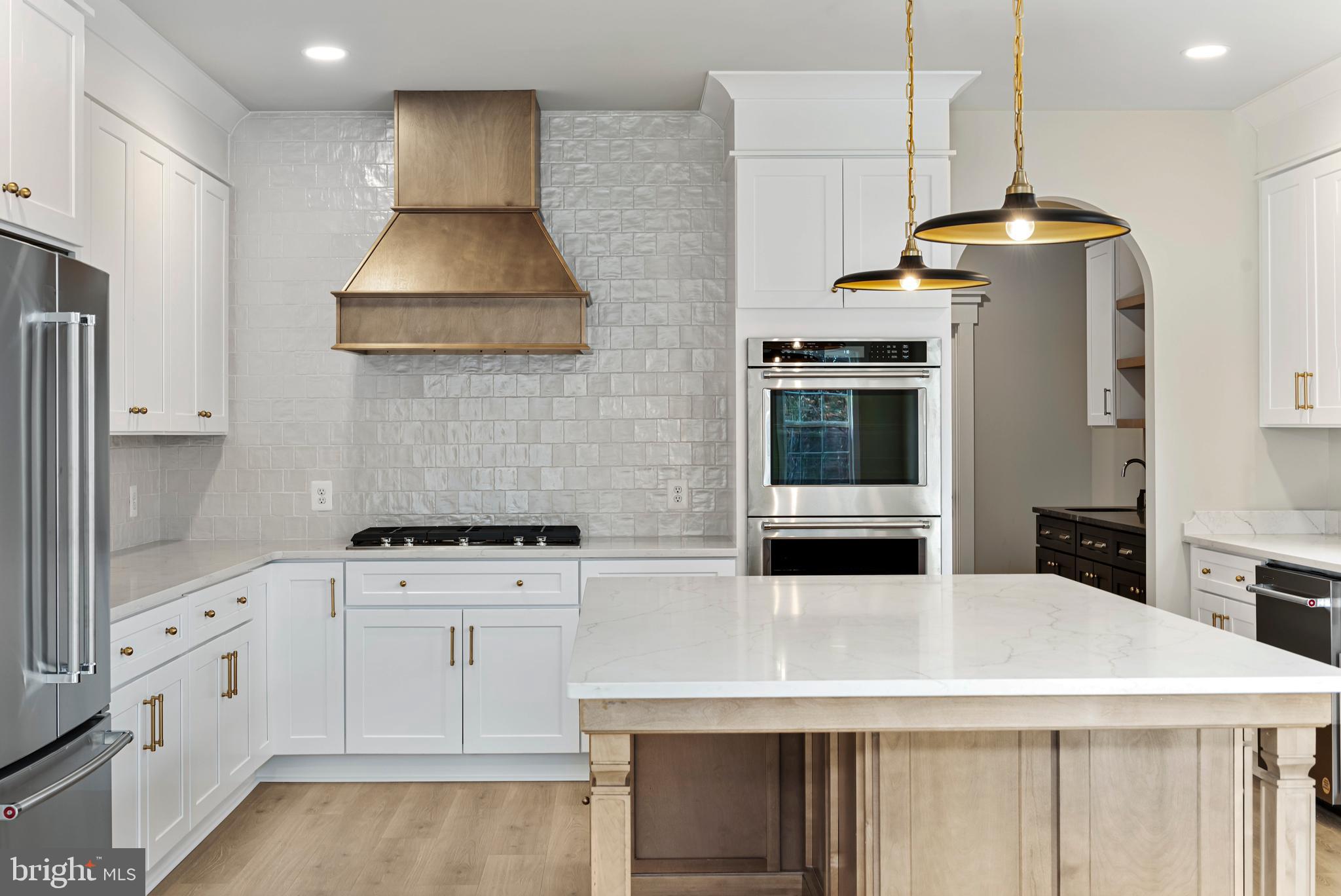 ANNESLEY BY THE BAY - Residential