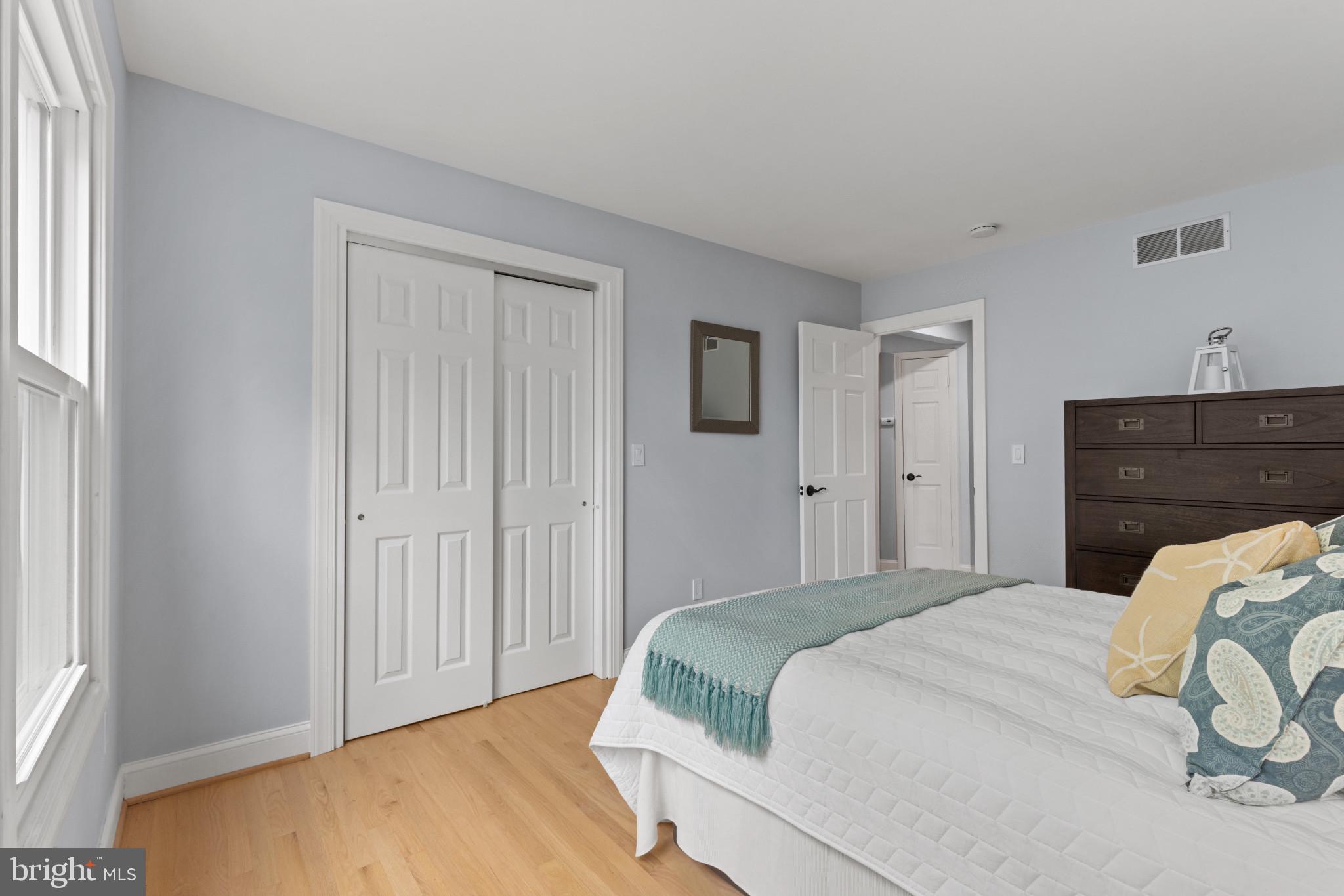 EASTPORT - Residential