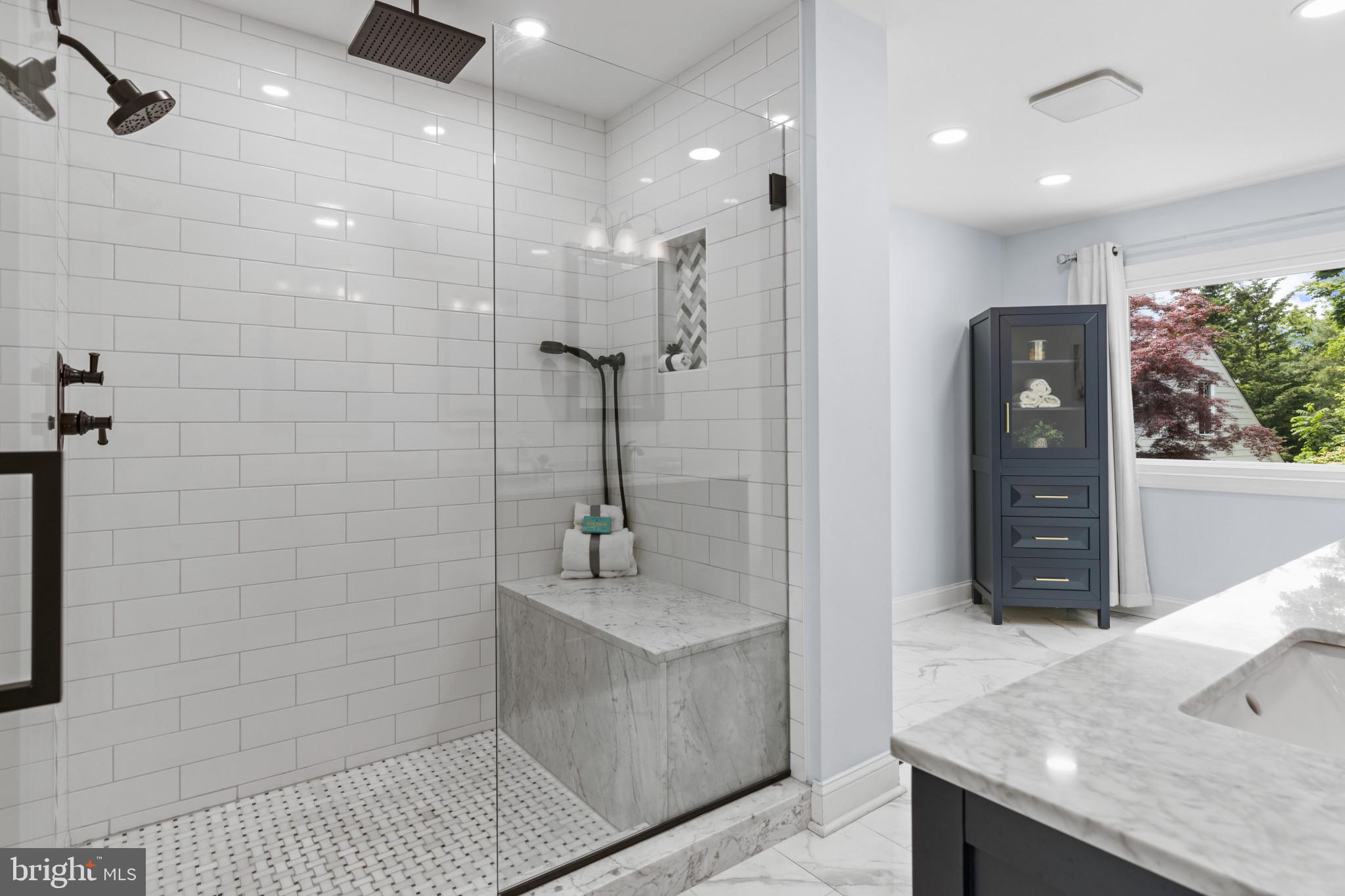 EASTPORT - Residential