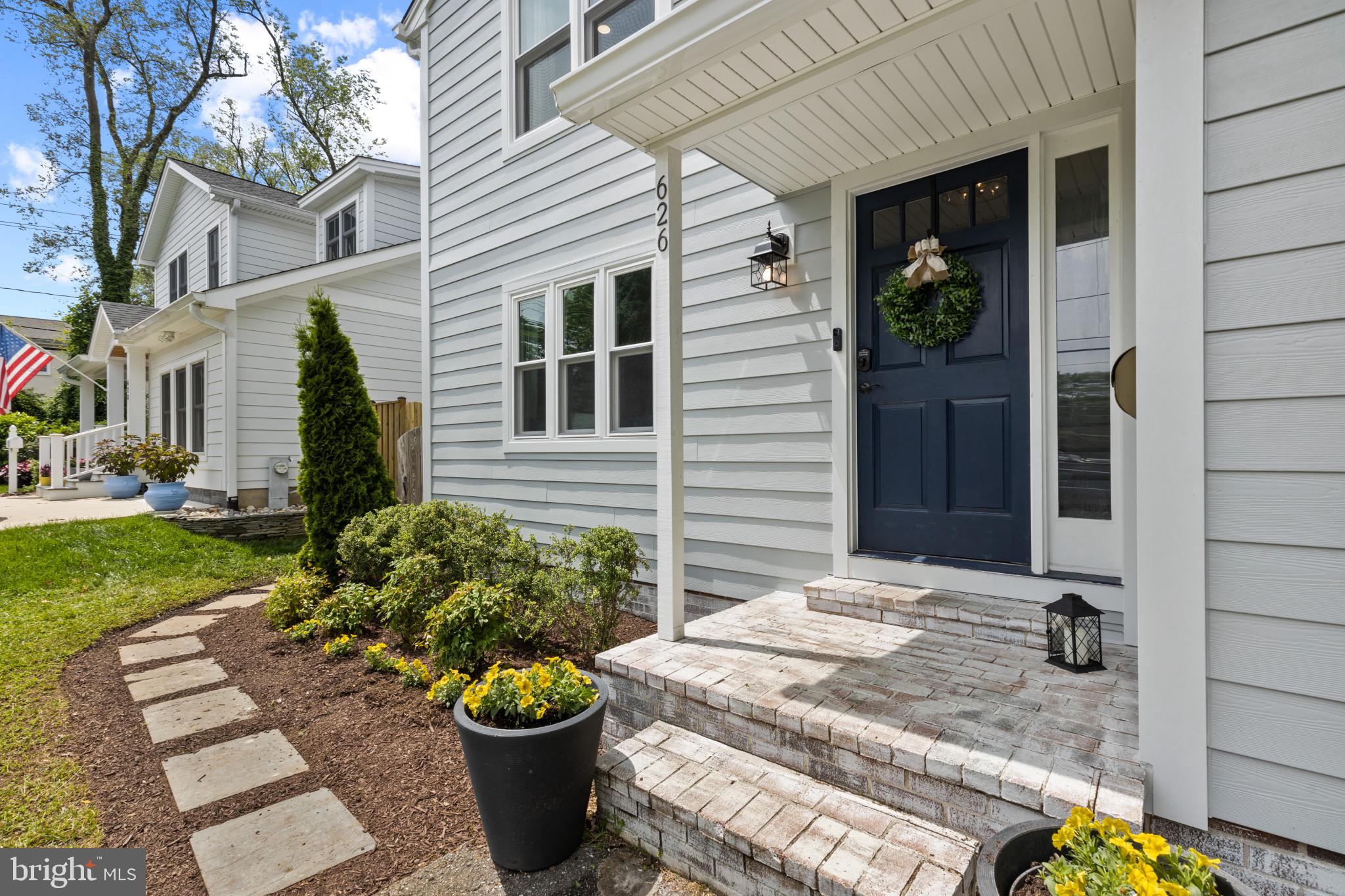 EASTPORT - Residential