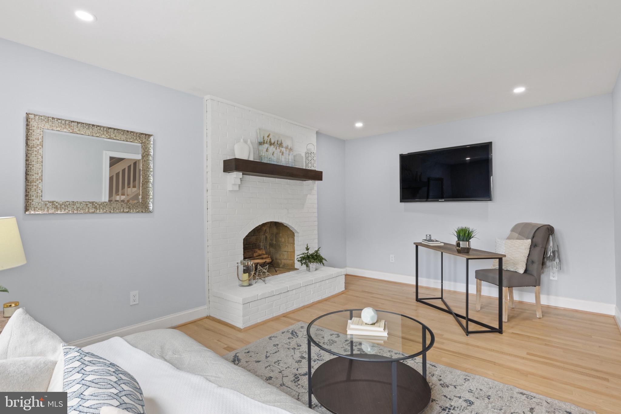 EASTPORT - Residential