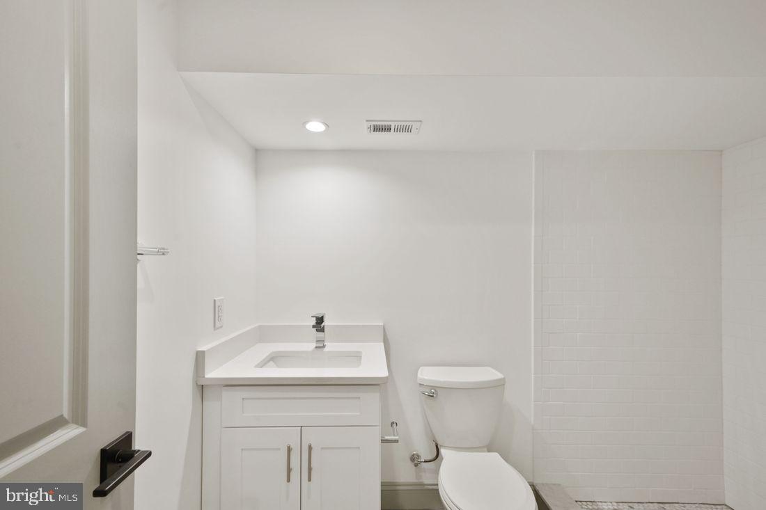 CANTON - Residential Lease