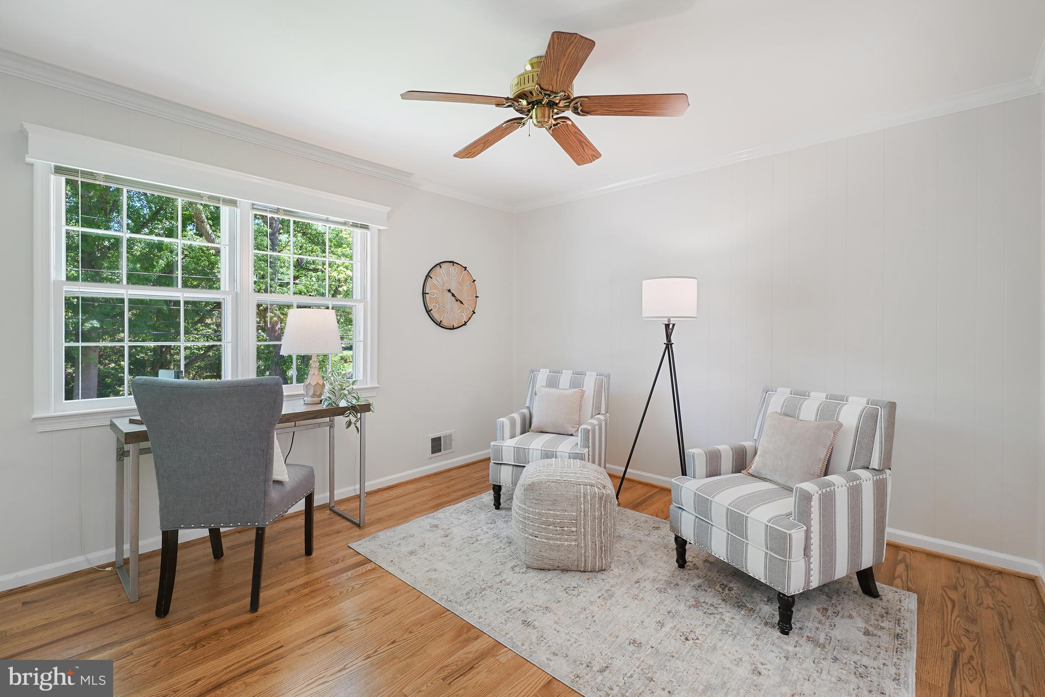 MANOR WOODS - Residential