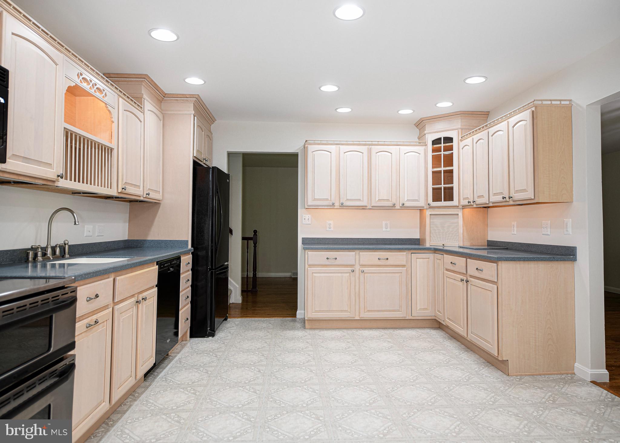 2105 LAUREL BROOK ROAD