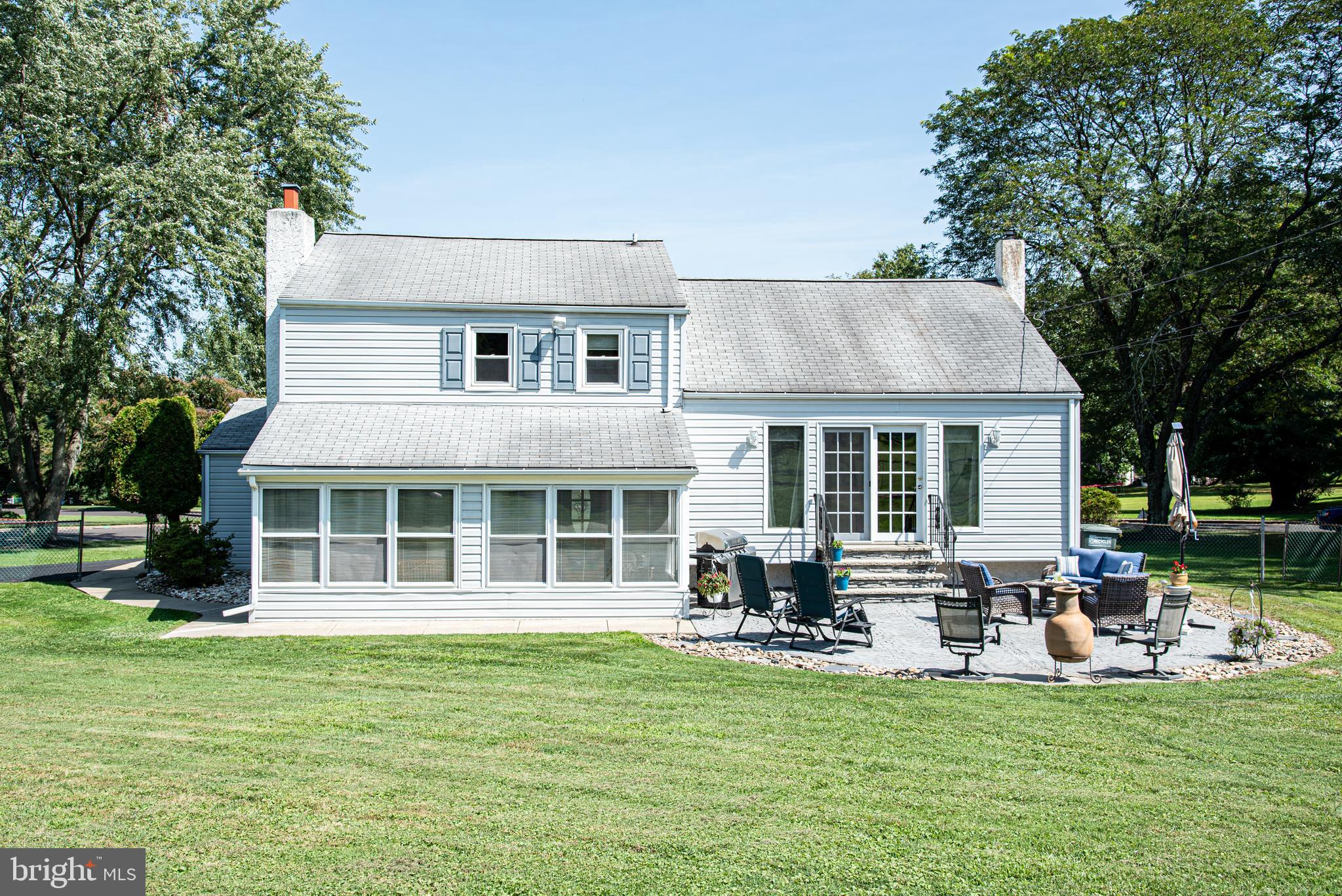 NORTHAMPTON HILLS - Residential