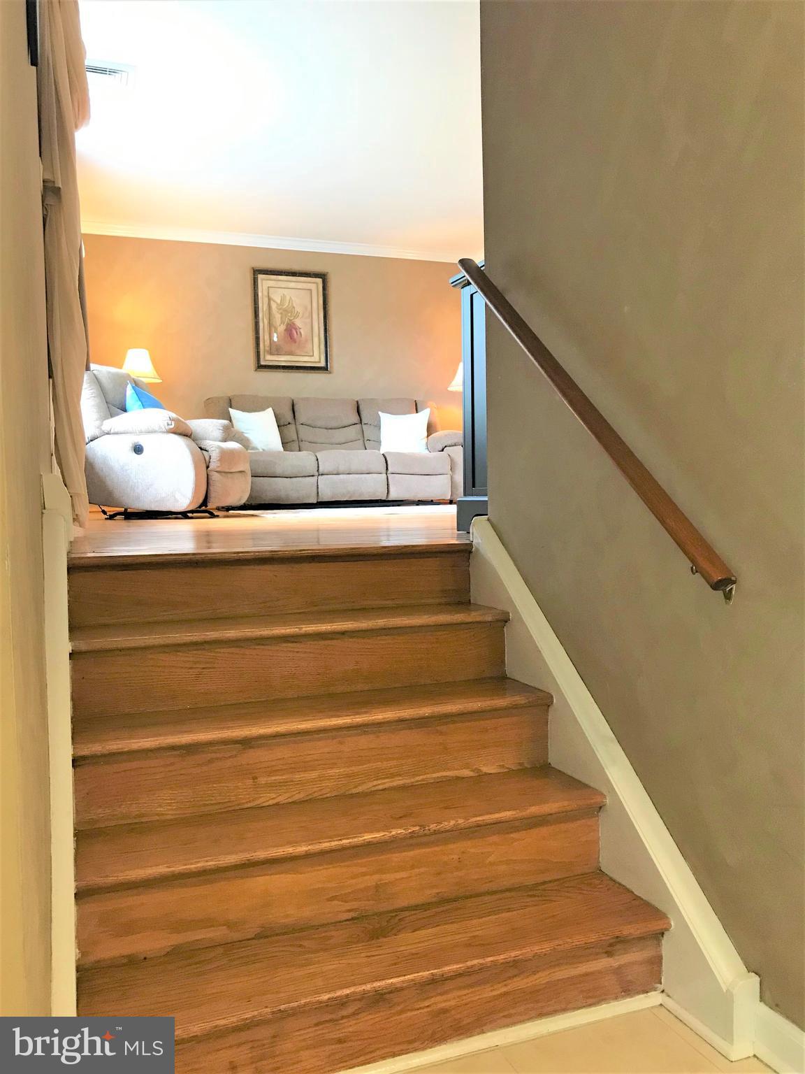 NORTHAMPTON HILLS - Residential