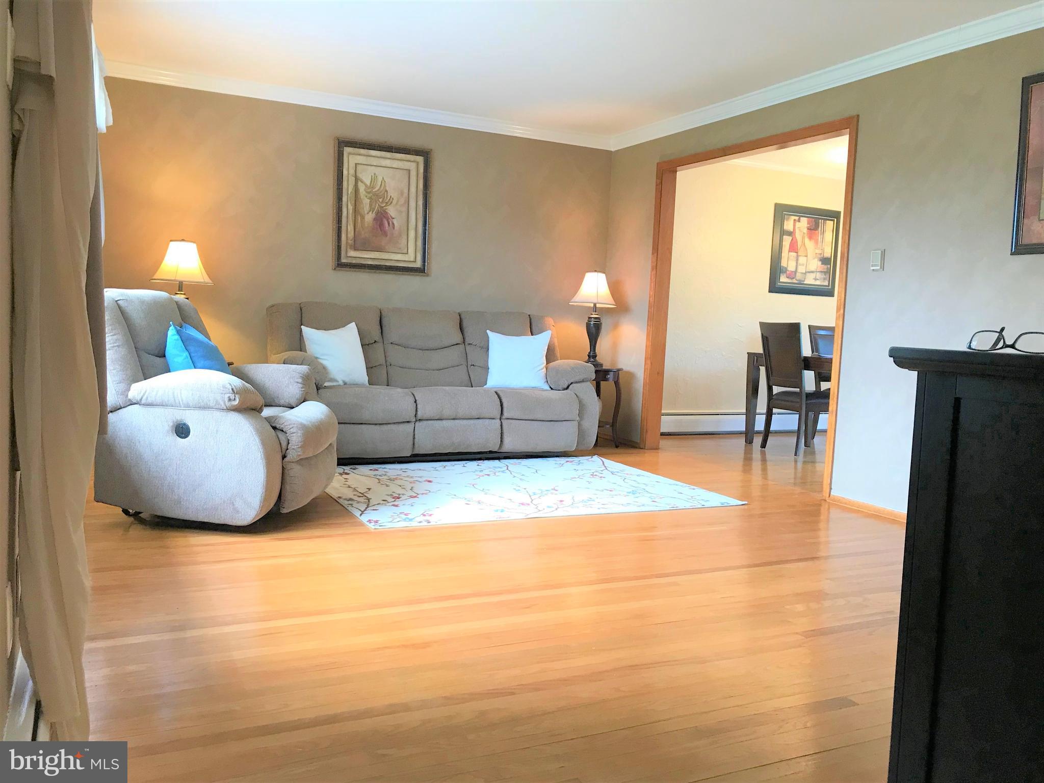 NORTHAMPTON HILLS - Residential