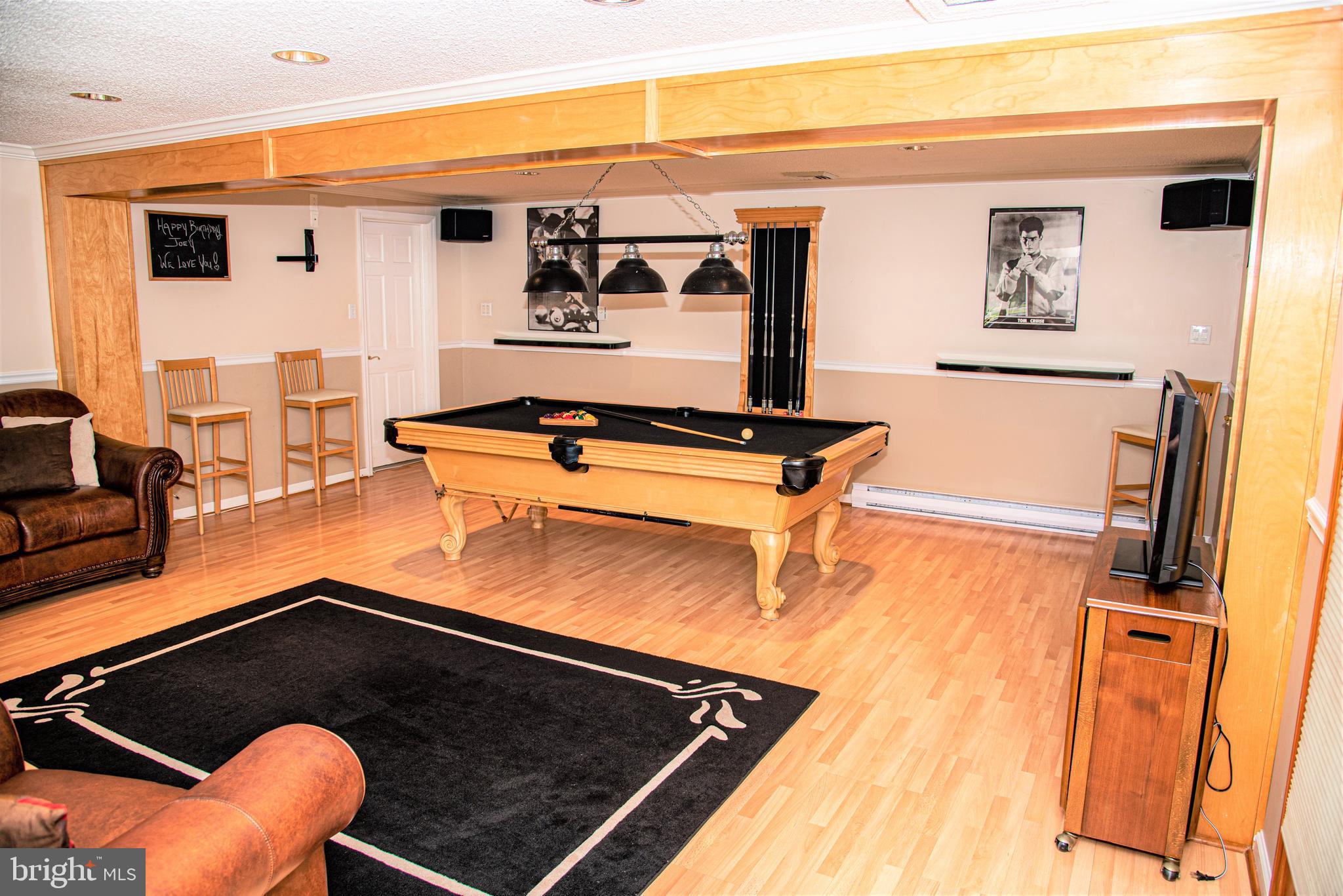 NORTHAMPTON HILLS - Residential