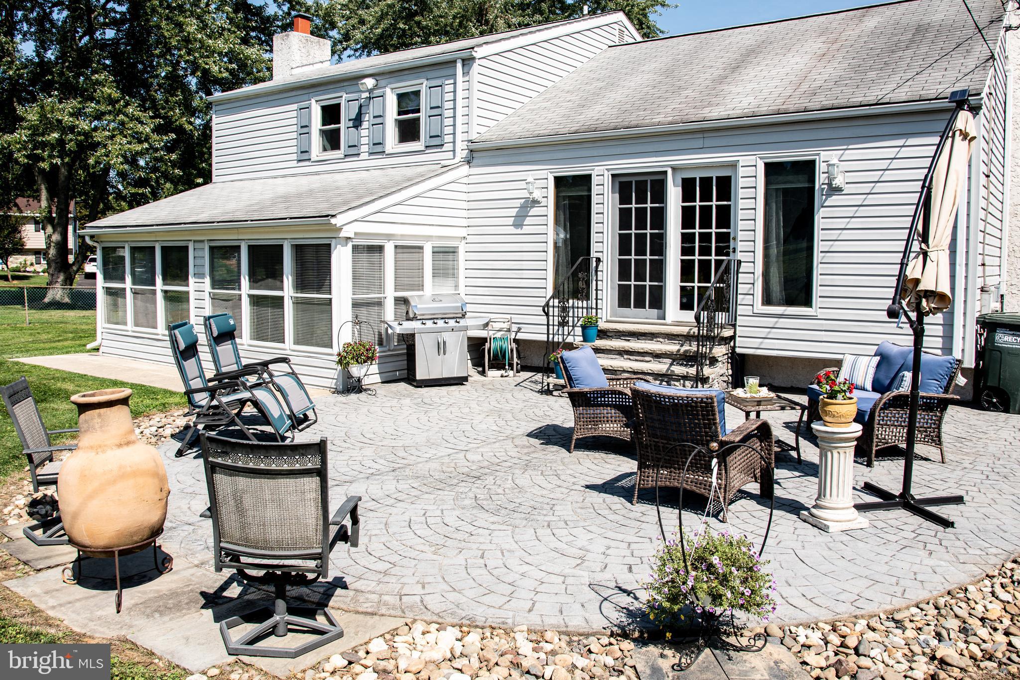 NORTHAMPTON HILLS - Residential