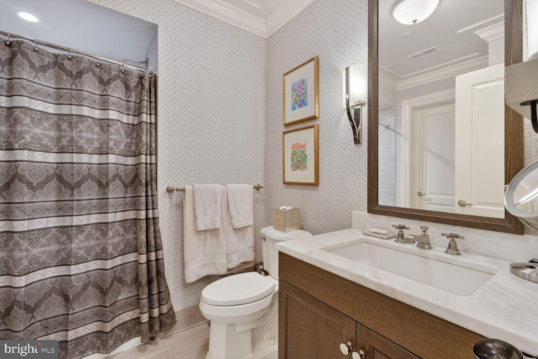 THE SIGNET - Residential
