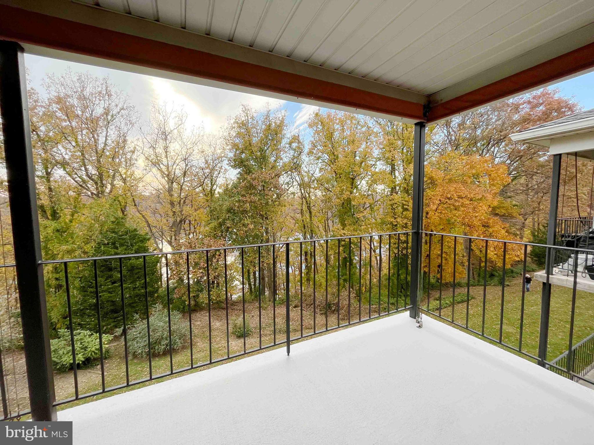 HERITAGE HARBOUR - Residential Lease