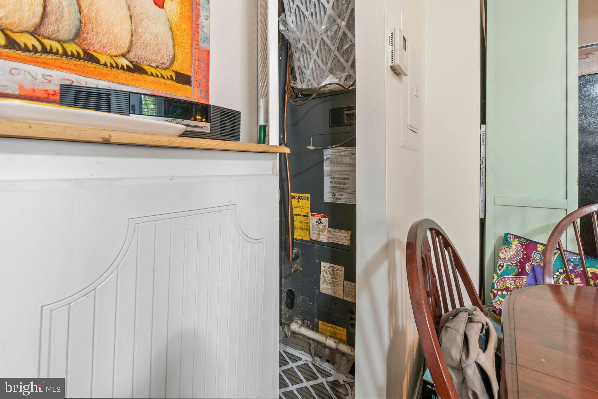 ROLAND PARK - Commercial Sale