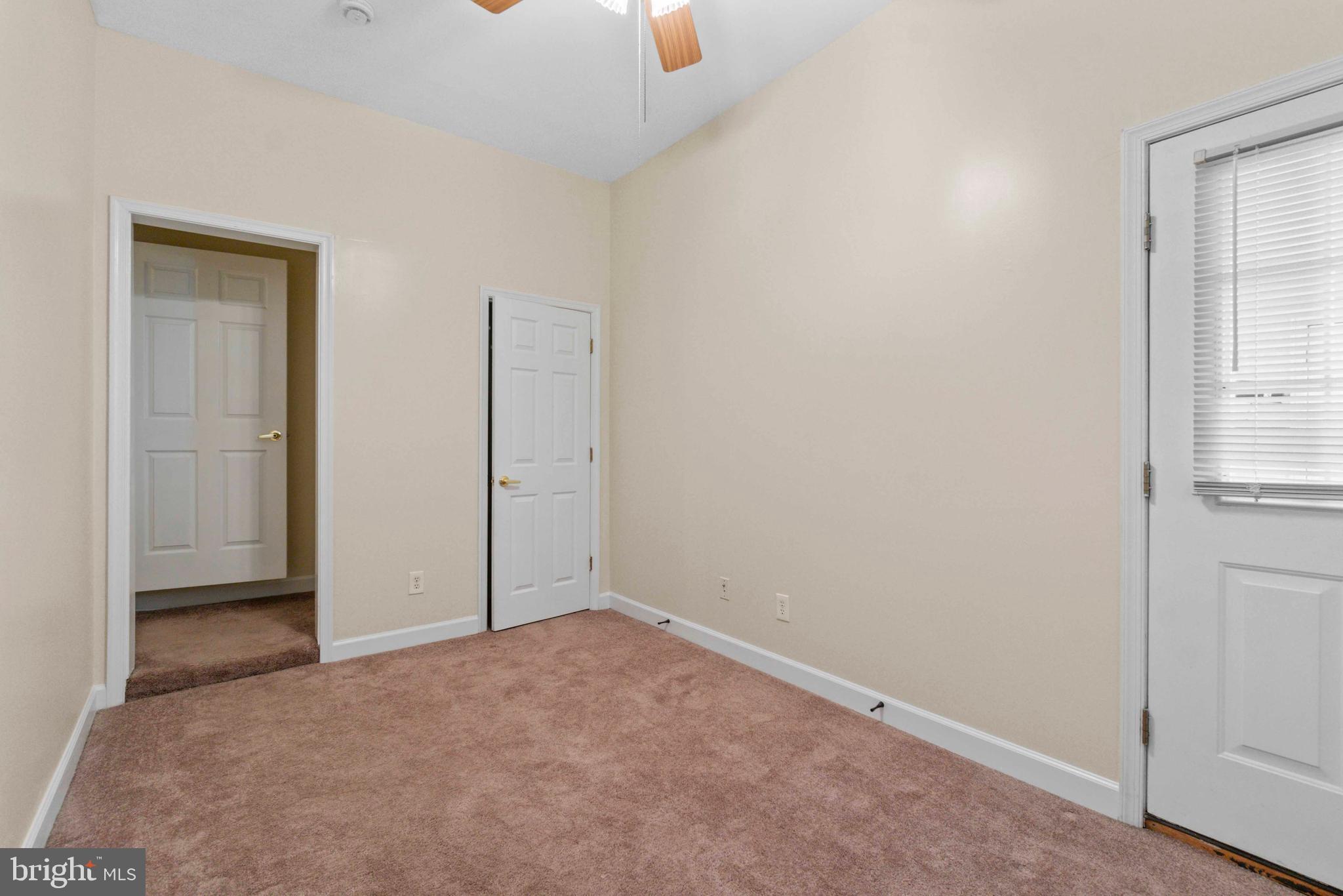 ROLAND PARK - Commercial Sale