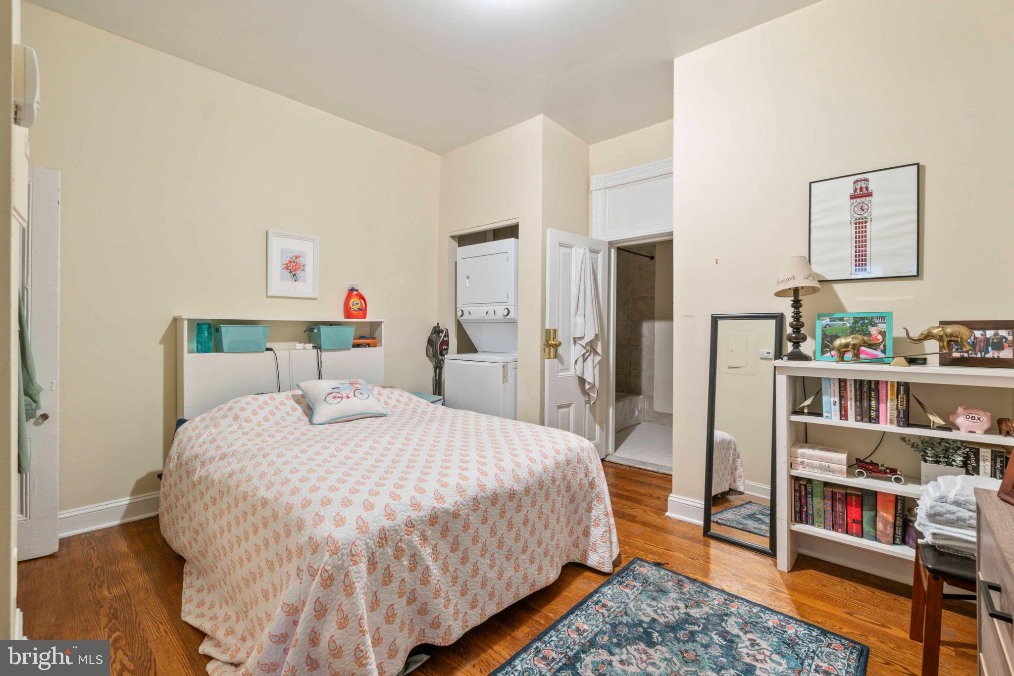 ROLAND PARK - Commercial Sale