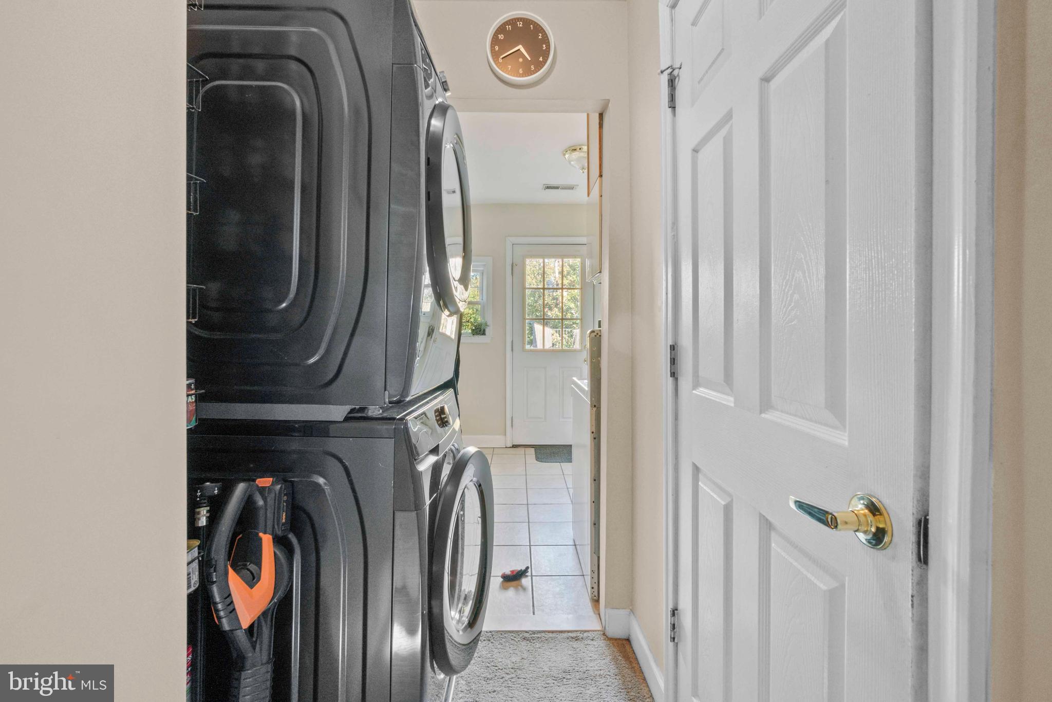 ROLAND PARK - Commercial Sale