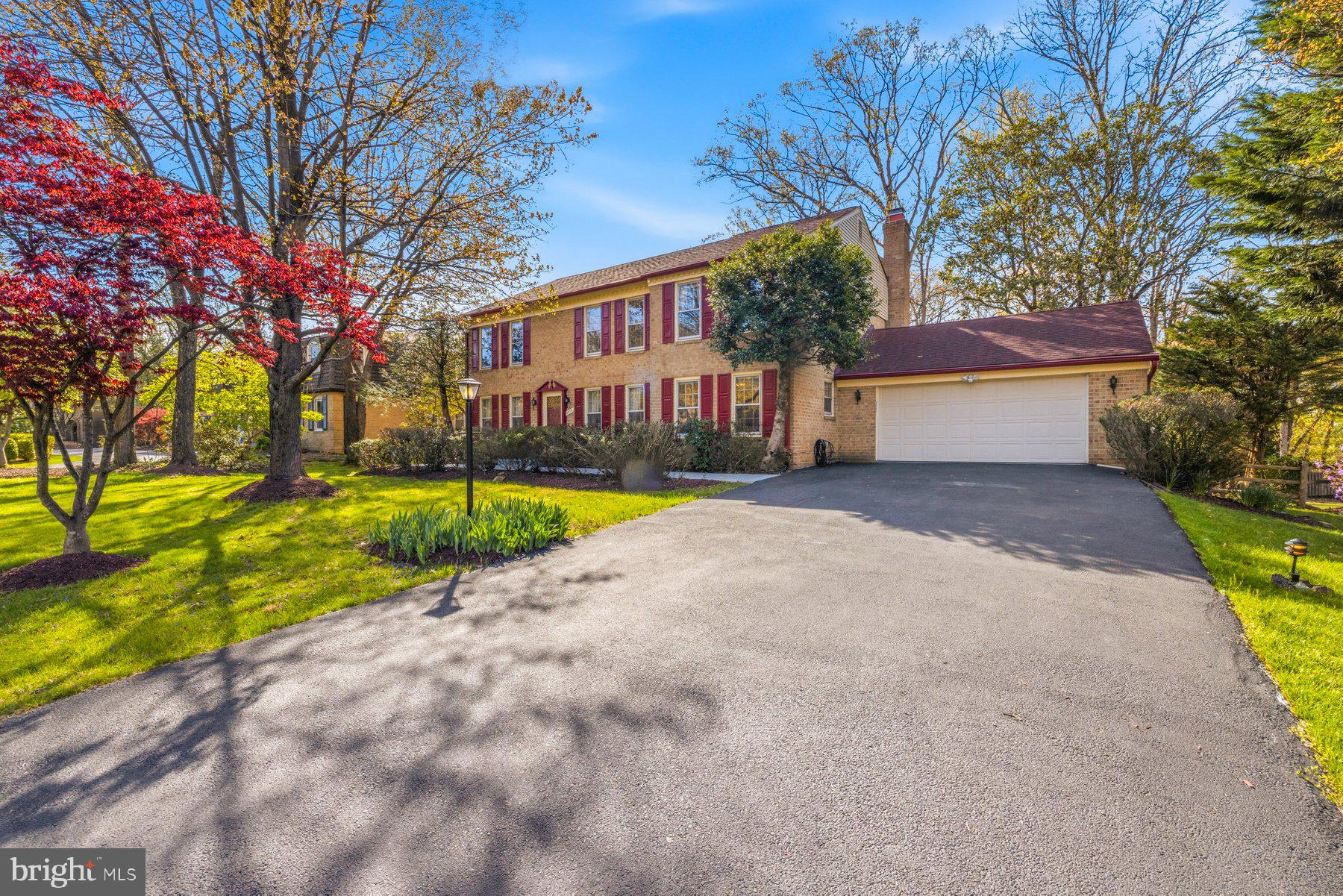 POTOMAC VILLAGE - Residential